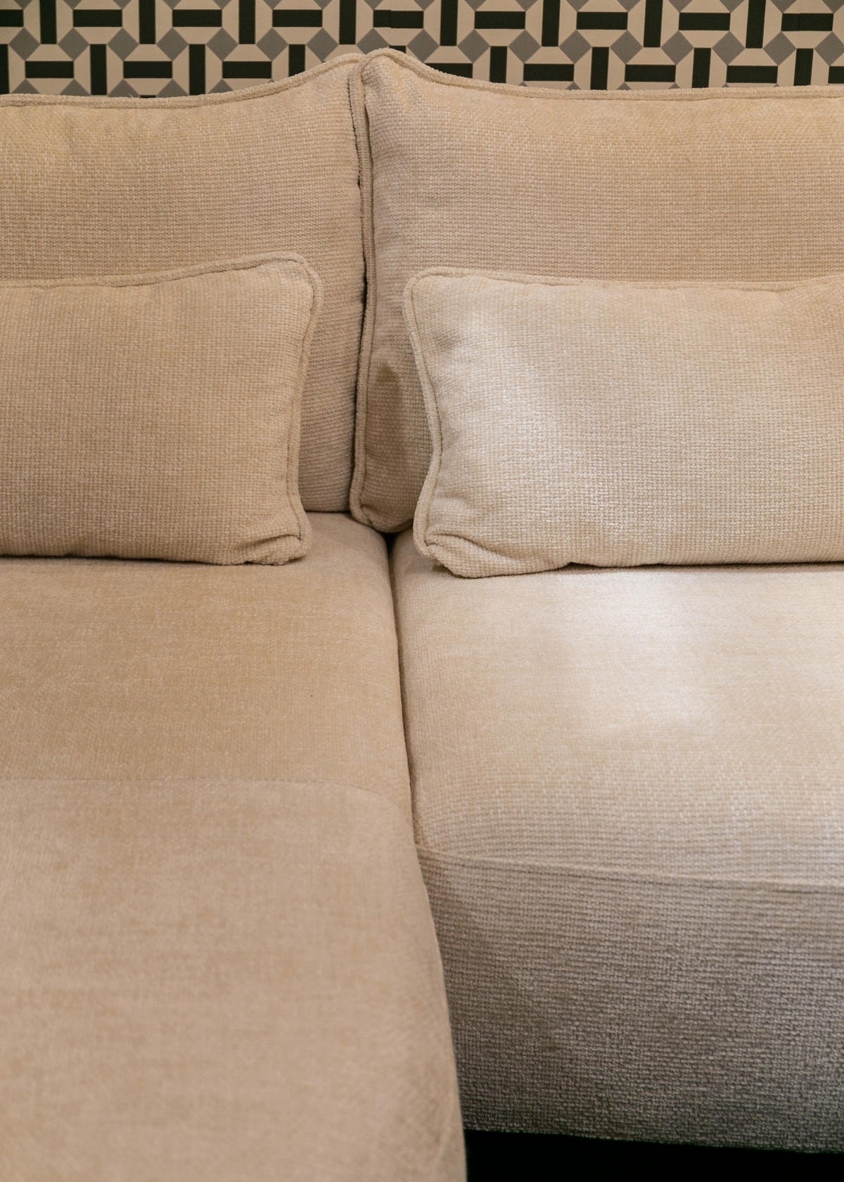 ECKSOFA Oblivio Cremeweiß Chenille - Creme/Schwarz, Textil/Metall (285/200cm) - Selsey
