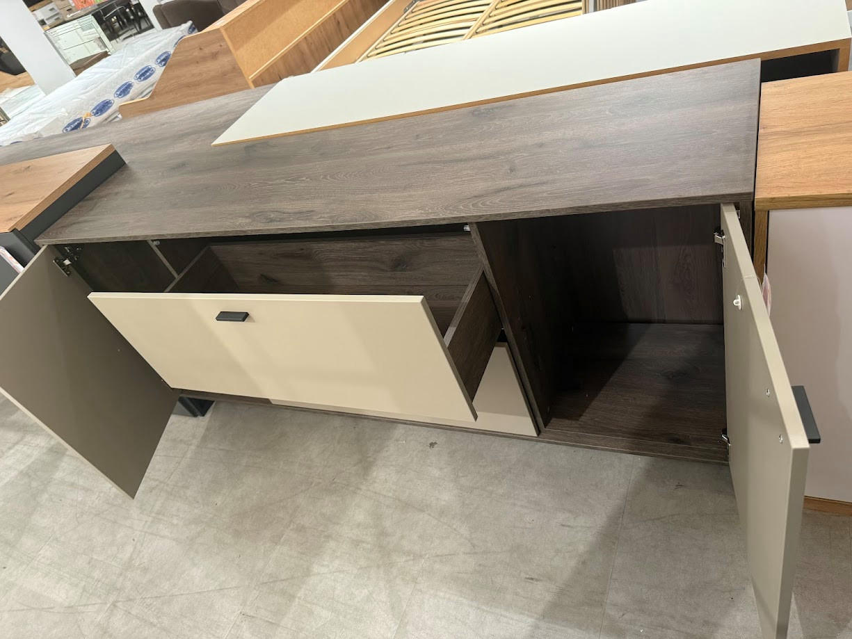 TÁLALÓSZEKRÉNY TIRANA-BUDAÖRS OUTLET - Carryhome