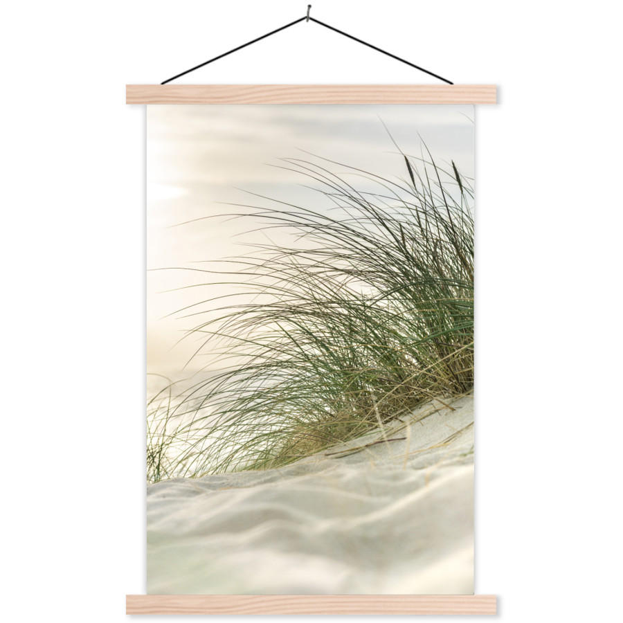 MuchoWow PLAKÁT S MAGNETICKOU LIŠTOU Duny s bahenní trávou pod sluncem v německém národním parku Schleswig-Holsteinisches Wattenmeer 40x60 cm