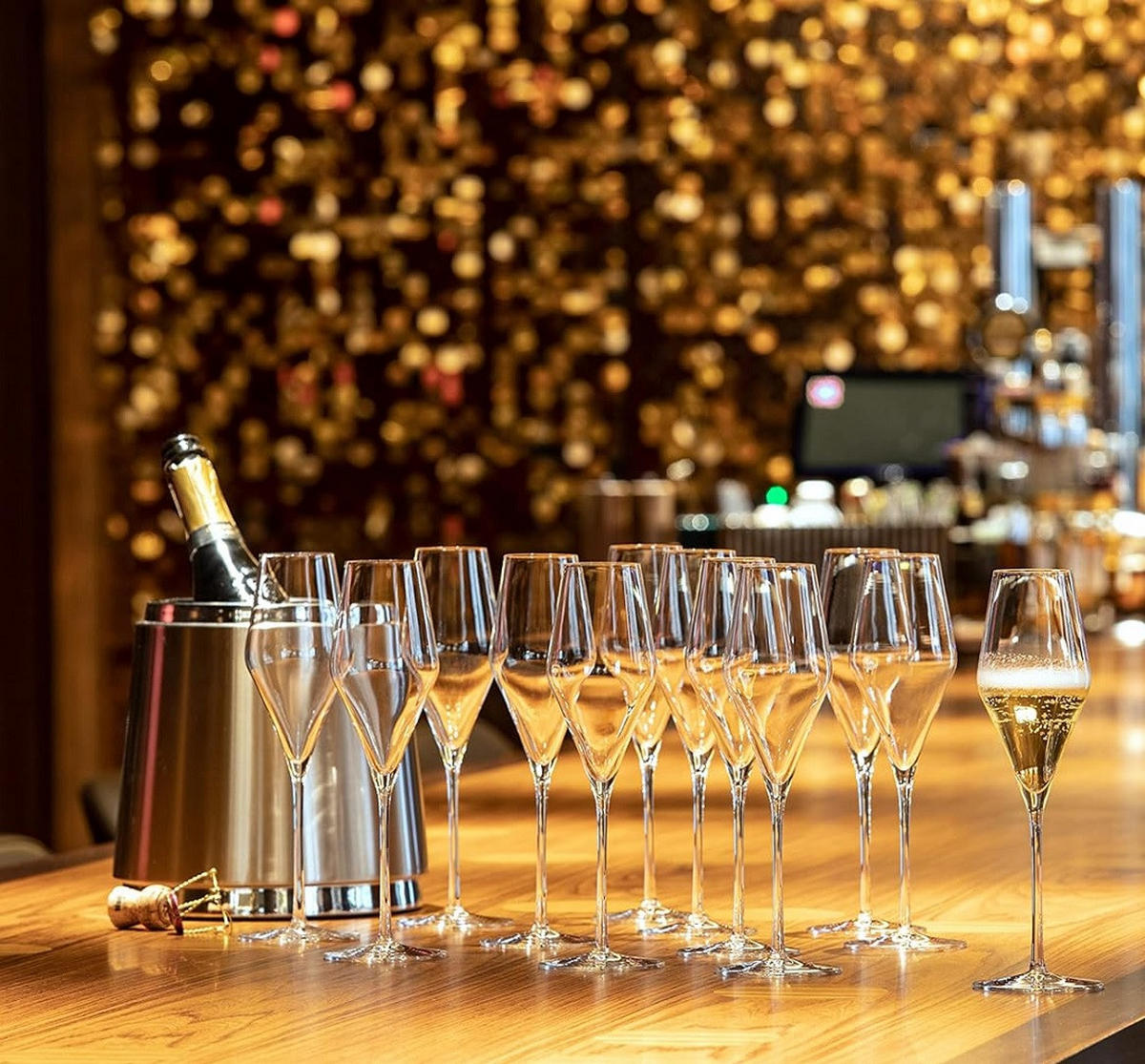 WEISSWEINKELCH Quatrophil /Champagnerkelch Set 12 tlg. - Transparent, Glas (0.405L) - Stölzle