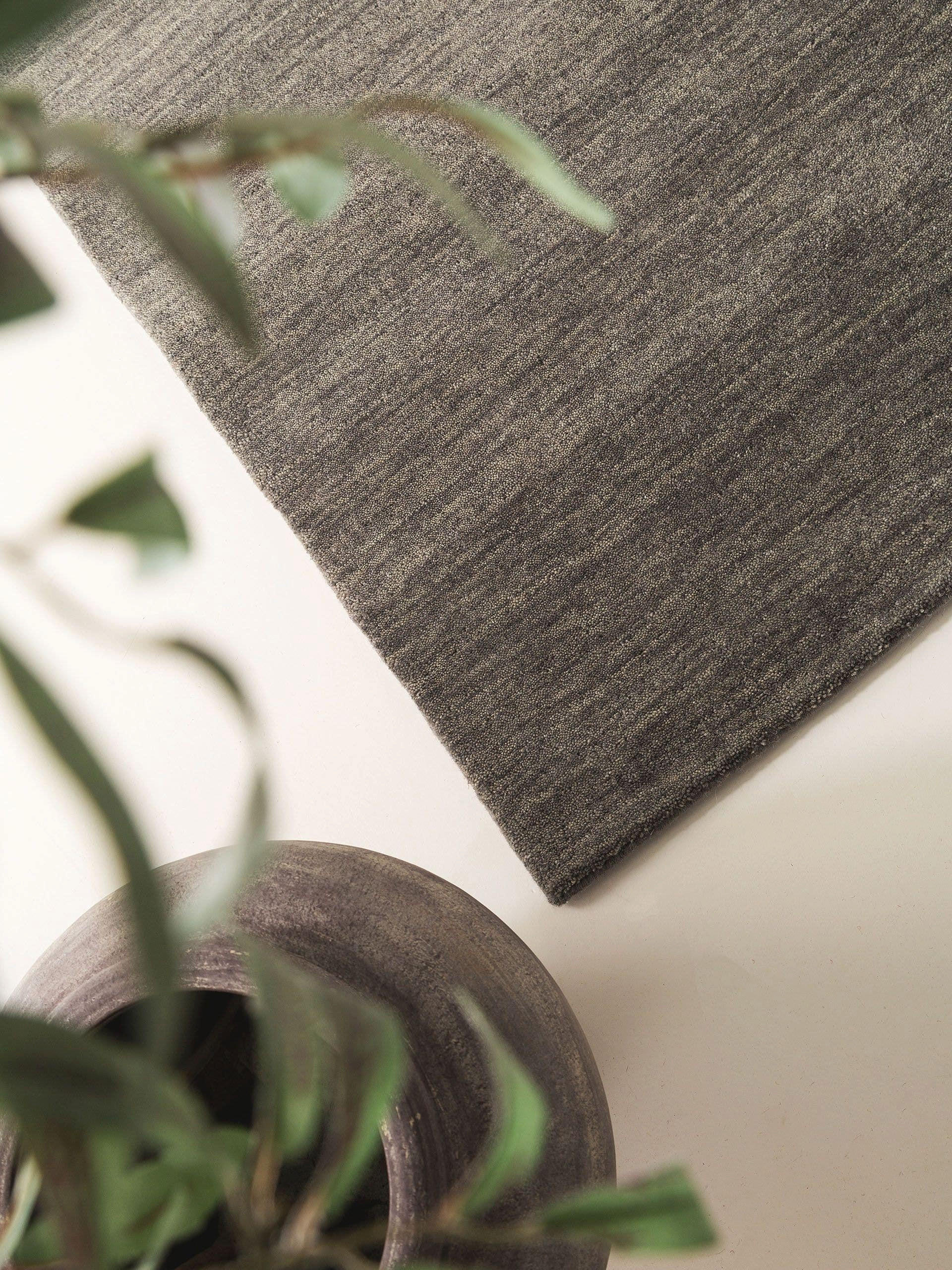 Thumbnail - benuta Nest Wollteppich-Läufer, Grau, Textil, Beton Optik, Rechteckig, 70x200 cm, Gots, pflegeleicht, Teppiche & Böden, ...