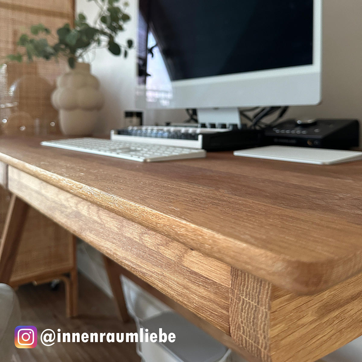 SCHREIBTISCH - Eiche massiv - Eichefarben, Holz (65/120/76cm) - home24