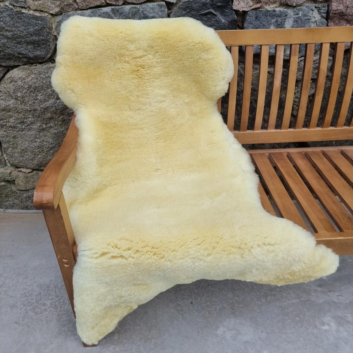 SCHAFFELL Premium Merino Lammfell Natur Medizinisch gegerbt geschoren ca. 115 cm - Gelb, Fell (65/115cm) - Provellus