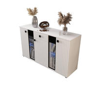 KOMMODE London LSMK LAMELE mit 3 Türen, Sideboard in Farbe: Weiß, Größe: 140 x 80 x 40 cm - Weiß, Holzwerkstoff (140/80/40cm) - O-Sofa