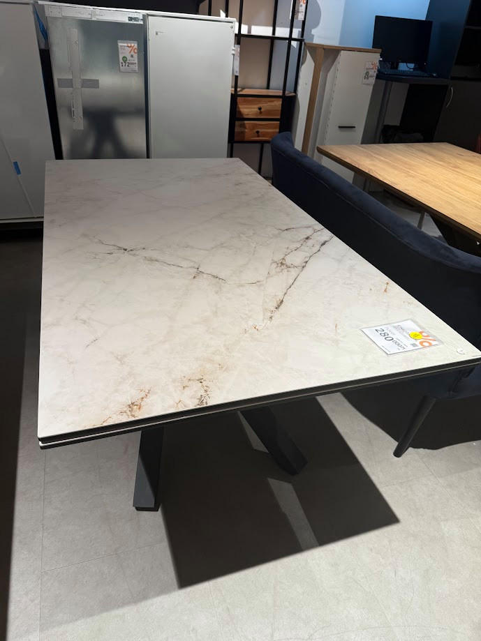 ÉTKEZŐASZTAL DAYTONA-BLACK-BUDAÖRS OUTLET - Novel