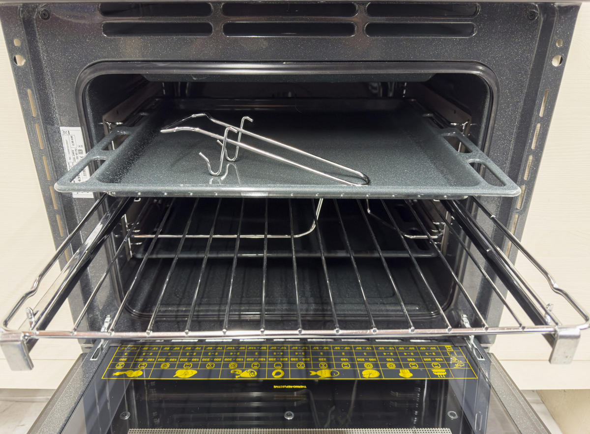 EINBAU-BACKOFEN EH 6355 Em Sil+KCT 9110 FI Induktionskochfeld 90 cm - Schwarz, Metall (59.4/59.4/57.5cm) - Kaiser Küchengeräte