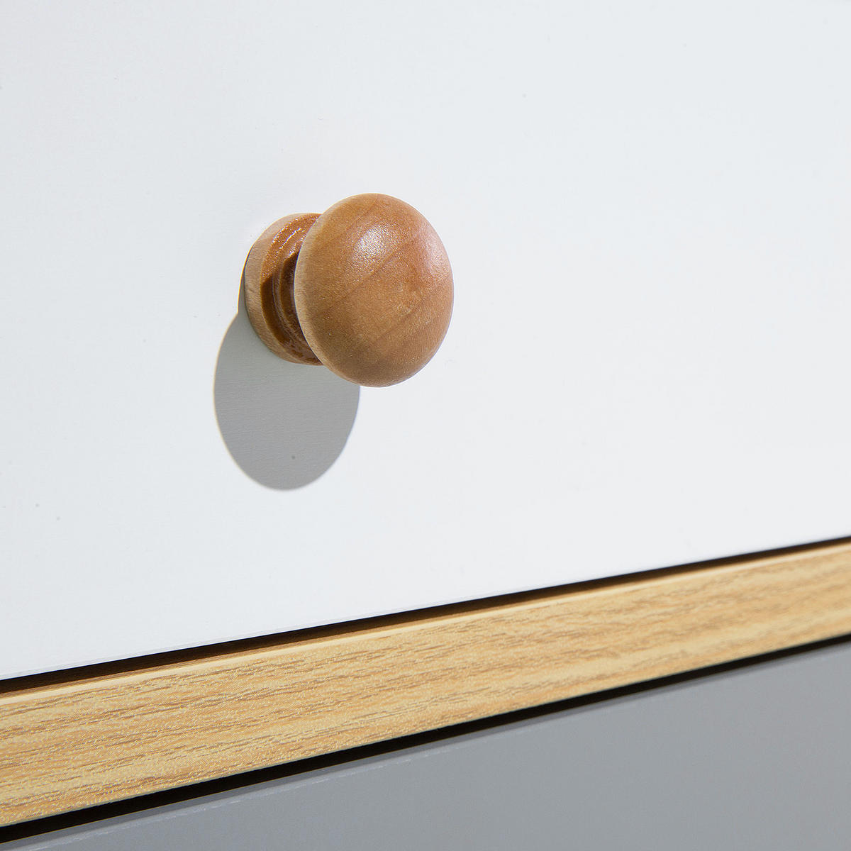 NACHTTISCH heller Holzfarbton 2 Schubladen Fargo - Braun/Weiß, Holzwerkstoff (40/48/30cm) - Beliani