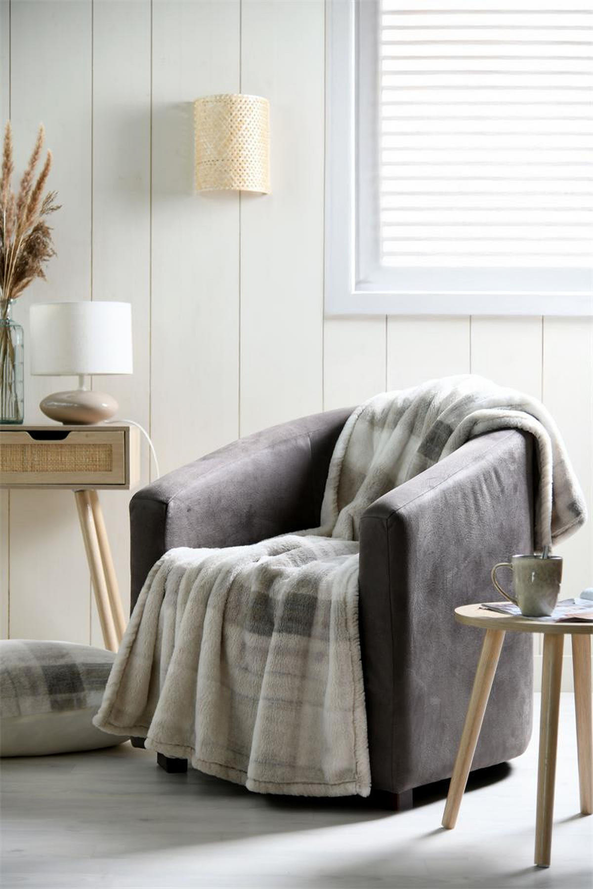 PLÜSCHDECKE Scotland 130/160 cm - Grau, Textil (160/130cm)