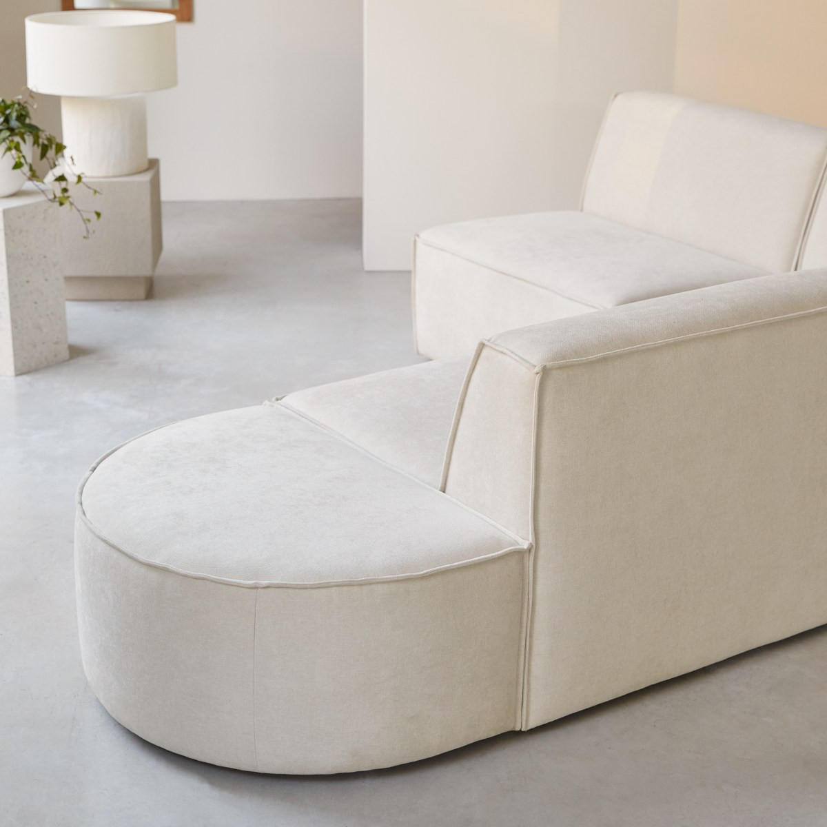 SOFA Dario Beige aus Stoff - Beige, Textil (259/198cm) - Tikamoon