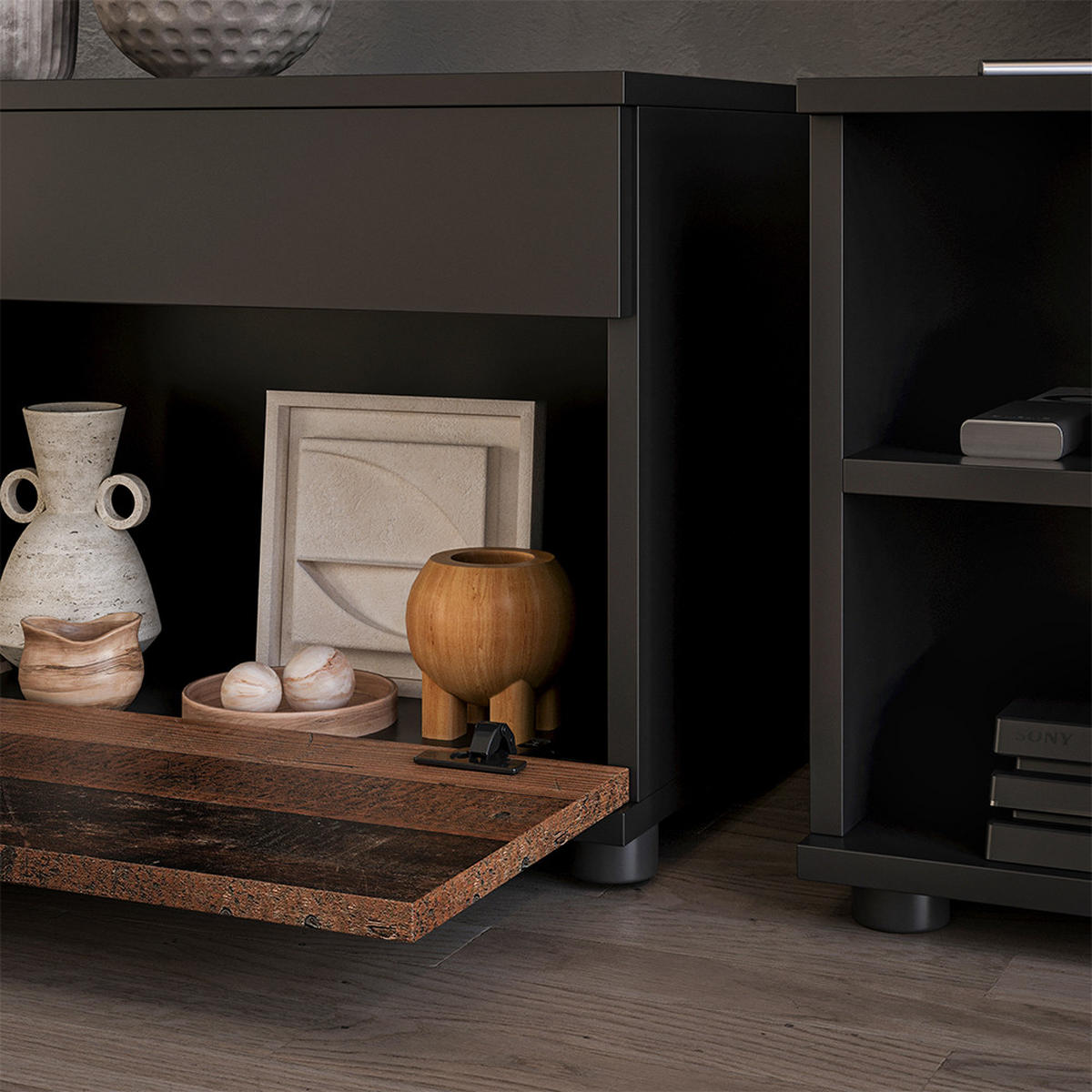 NÁSTĚNNÁ SKŘÍŇKA Berno Černá/starý styl - černá/hnědá, kompozitní dřevo (70.8/38.9/35.3cm) - Vicco