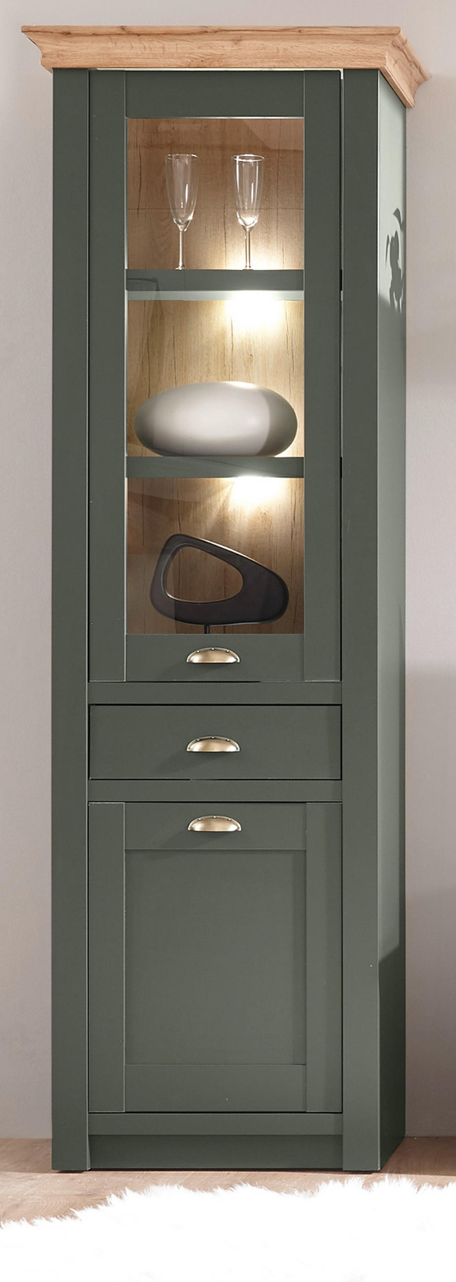 VITRINE grün, Wotan Eiche 68 x 207 cm, Vitrinenschrank im Landhaus-Stil - Dunkelgrün/Messingfarben, Glas/Holzwerkstoff (68/207/45cm) - Furn.Design