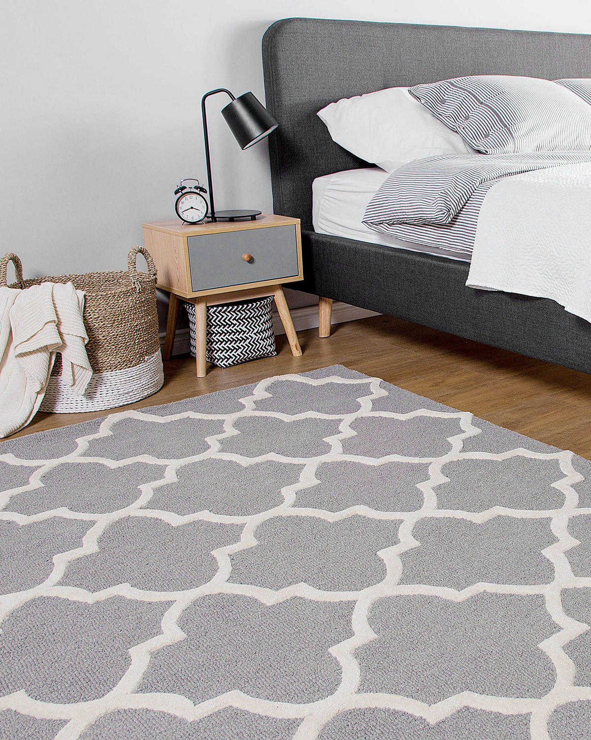 KURZFLOR-TEPPICH Silvan 150/80 cm - Grau, Textil (80/150cm) - Beliani