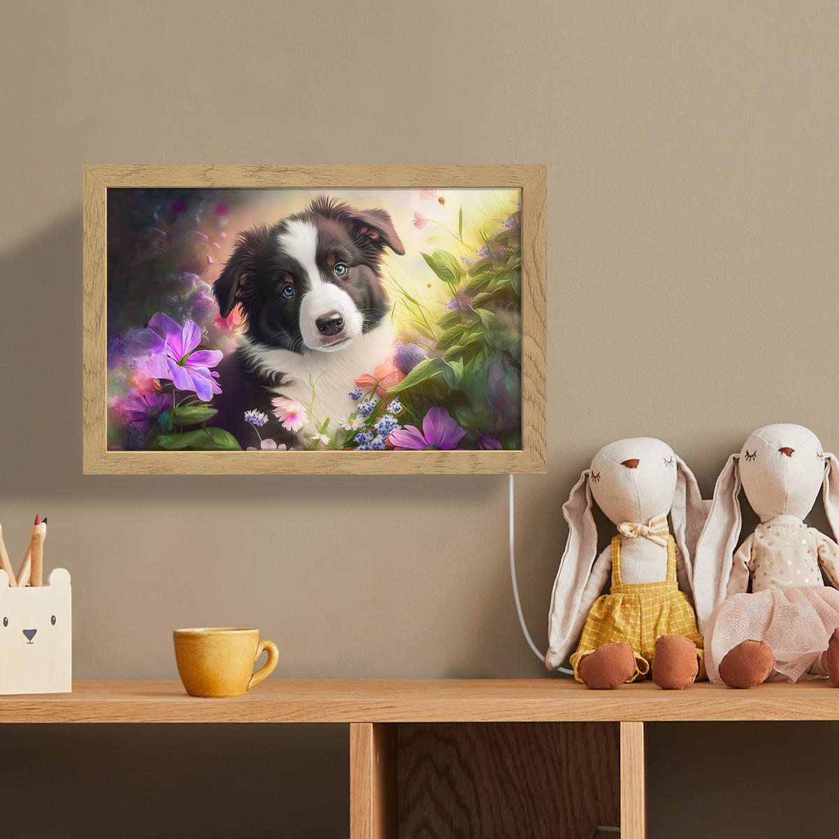 NÁSTĚNNÁ LAMPA Štěně - Slunce - Květiny - Příroda - Border kolie - Pes 30x20 cm - fialová, kompozitní dřevo (30/20/8cm) - OnlyWow