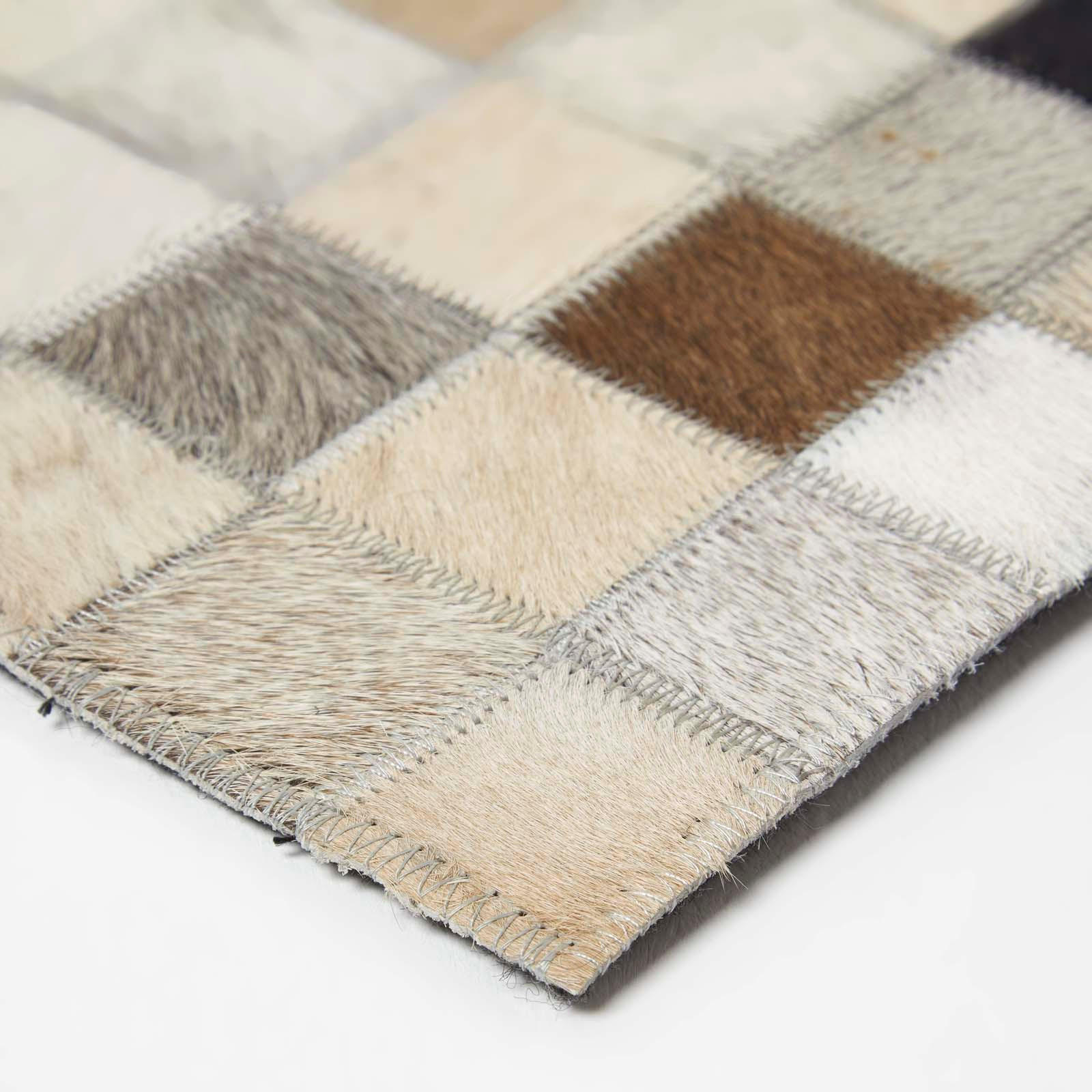 TISCHSET 4er-Set grau-beige, Patchwork-Karo, Fell & Leder, 30/46 cm - Grau, Leder (30/46cm) - Homescapes