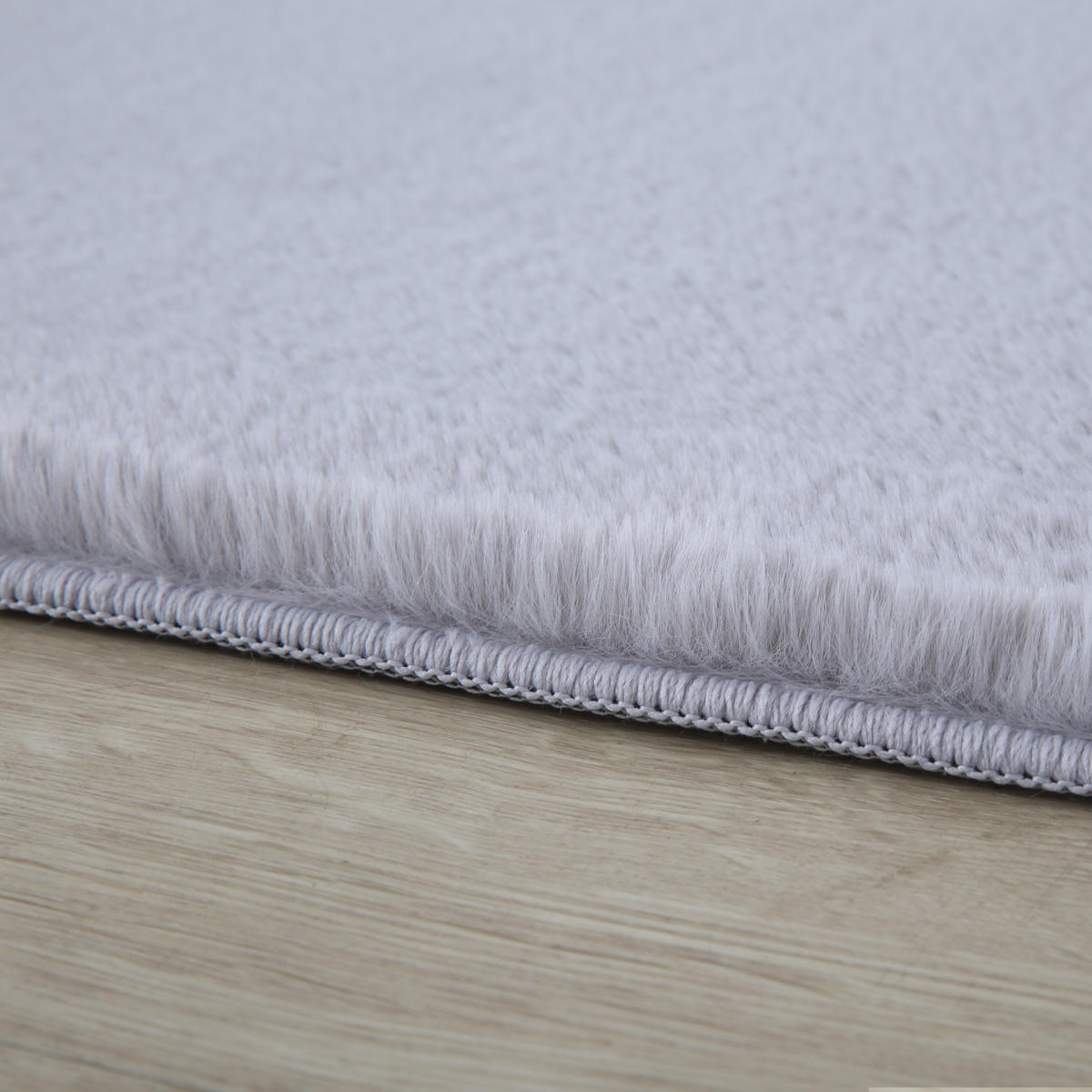 TEPPICH Schlafzimmer Unifarben Elegant Waschbar Esszimmer Silber 60x110 cm – NECKAR - Silberfarben, Textil (60/110cm) - KADIMA DESIGN