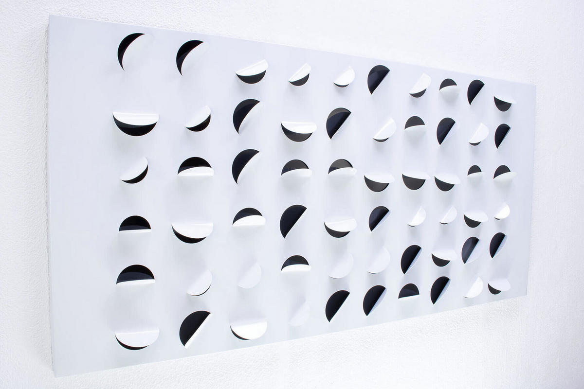 WANDDEKO Schwarz-Weiß 118/57 cm - Schwarz/Weiß, Metall (7.21/57/5cm) - KUNSTLOFT