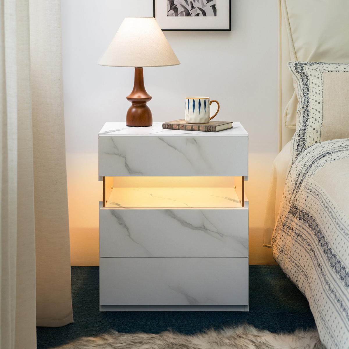 NACHTTISCH 48/38/61 cm mit LED-Beleuchtung und 3 Schubladen in Mattweiß - Weiß, Holzwerkstoff (38/61/48cm) - BEAOK