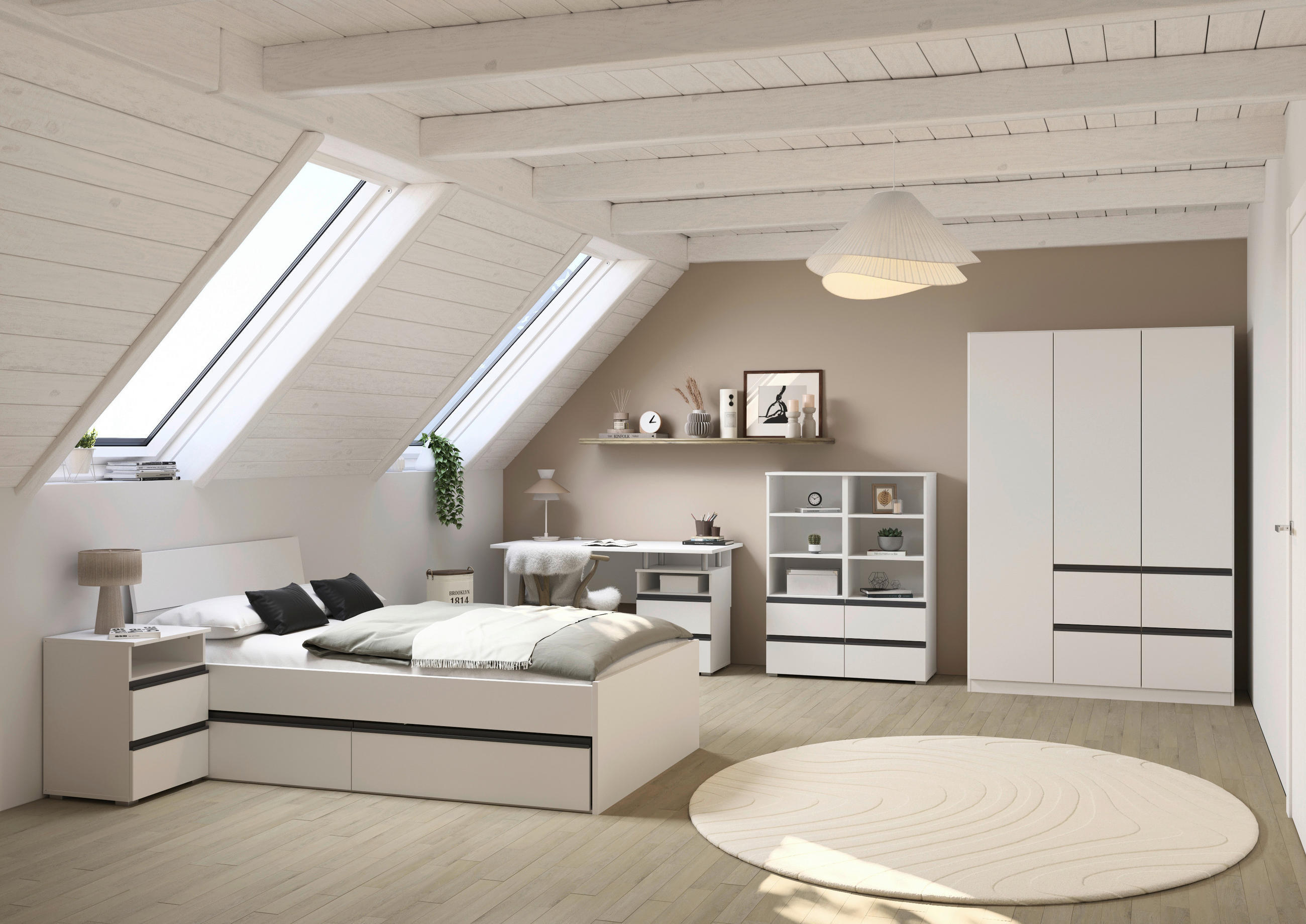 Spalnica z elegantnim belim pohištvom in posteljo, ki izžareva mir in sproščenost.