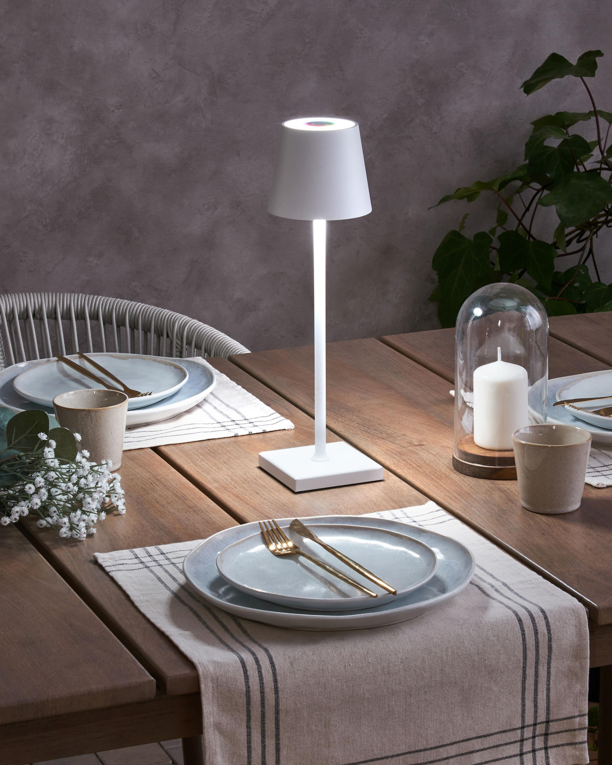 LED-TISCHLEUCHTE Weiß Valira - Weiß, Metall (10/10/37cm) - Beliani