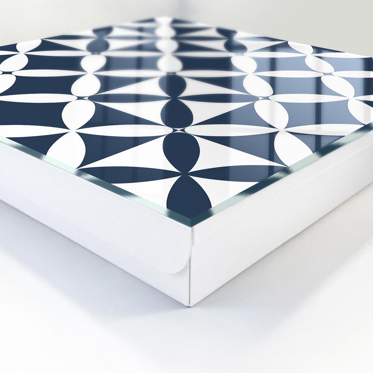 SCHLÜSSELBOX Weiß 30x30 cm – Türöffnung nach rechts - Geometrische Eleganz - Dunkelblau, Metall (30/30/5cm) - TULUP