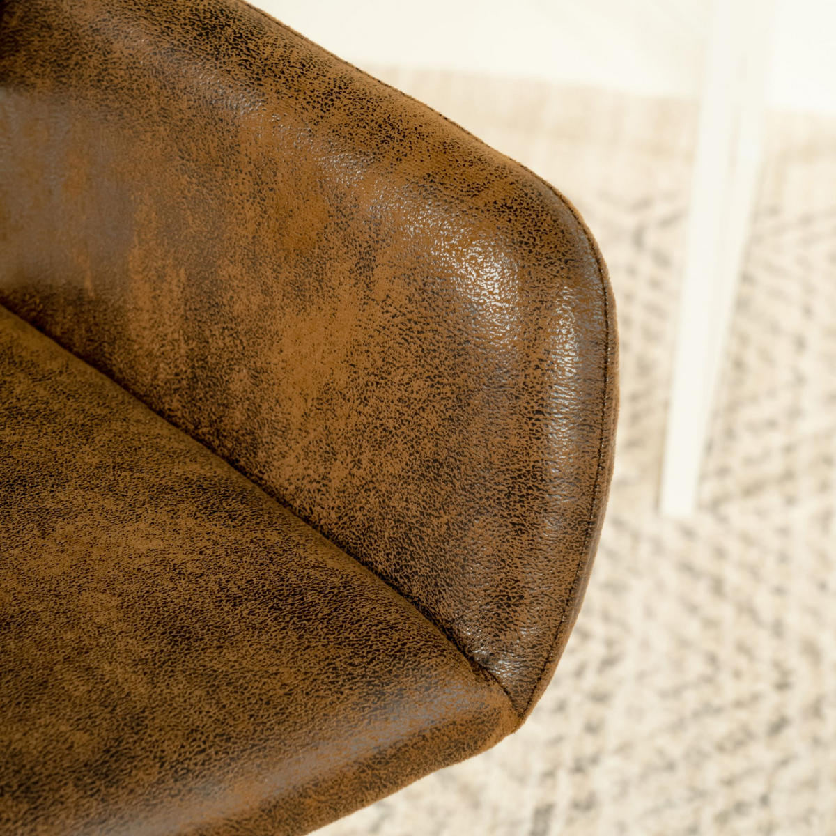 DREHSTUHL – Wildleder Optik, Höhenverstellbar und 360° drehbar - Braun, Textil/Metall (54/85/56cm) - Urban Meuble