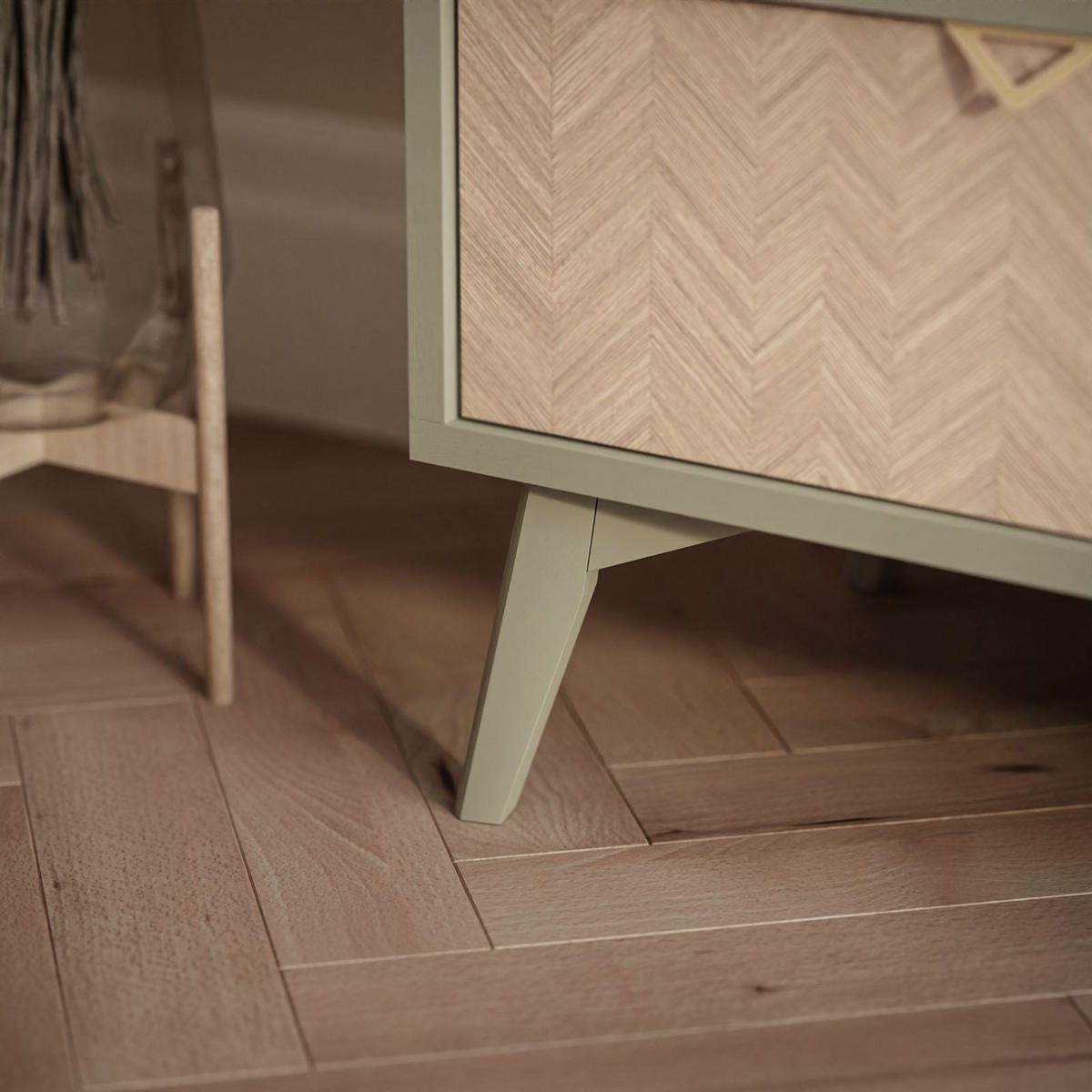 TV Element ALOE Fischgrätenmuster Scandi Eukalyptus - Eukalyptusholzfarben, Holzwerkstoff (158/52/38cm) - Lookway