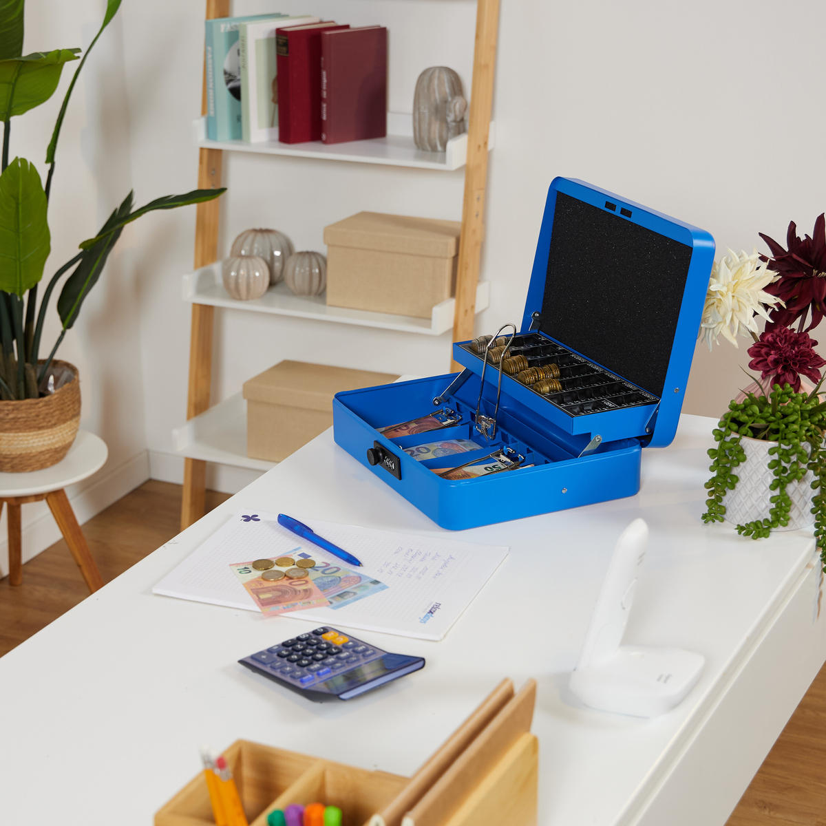 GELDKASSETTE Euro-Münzbrett - Blau, Kunststoff/Metall (30.5/8.5/25cm) - Relaxdays