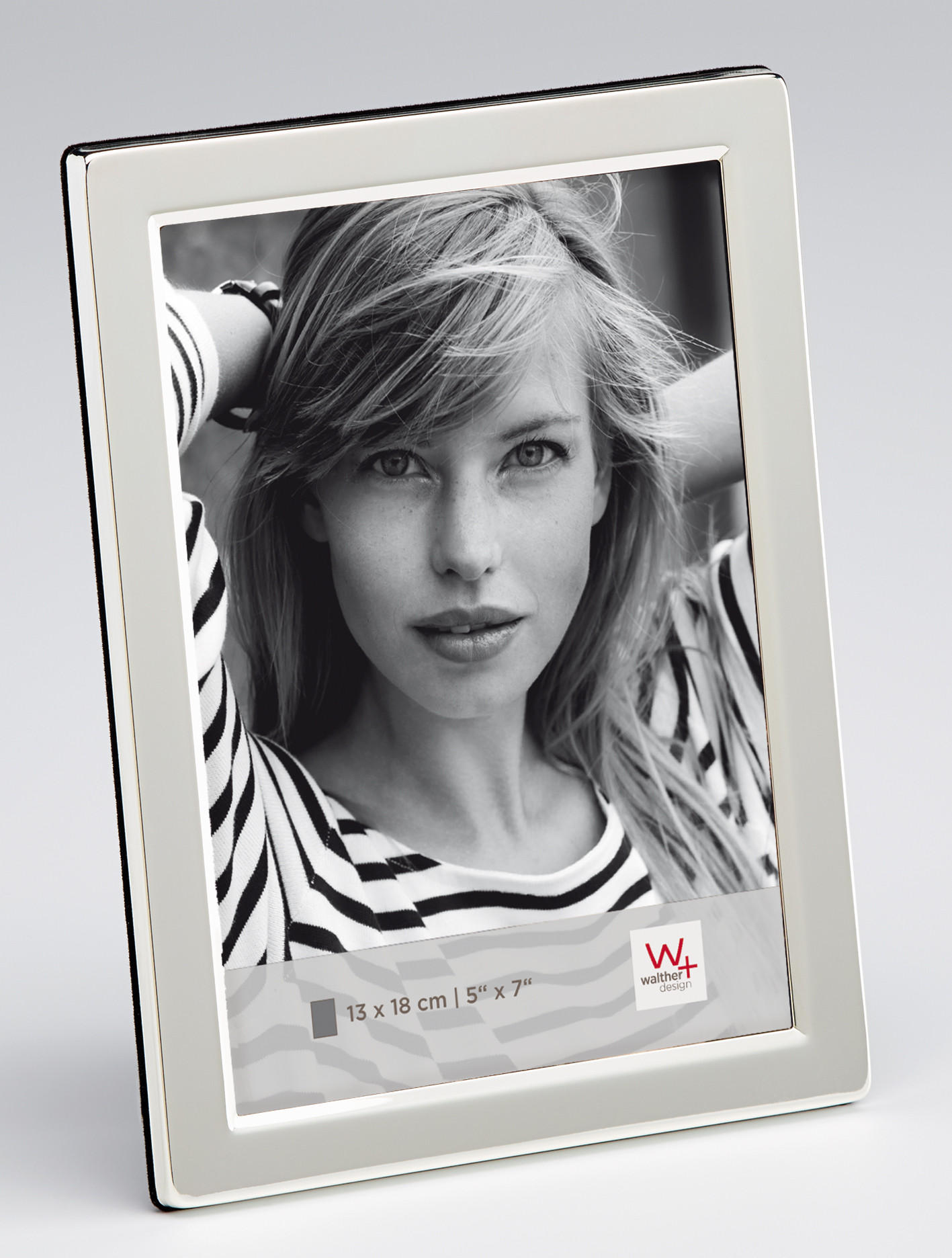 BILDERRAHMEN Lola Portraitrahmen, 15X20 cm, versilbert - Silberfarben, Metall (17.9/22.9/2.3cm) - walther design