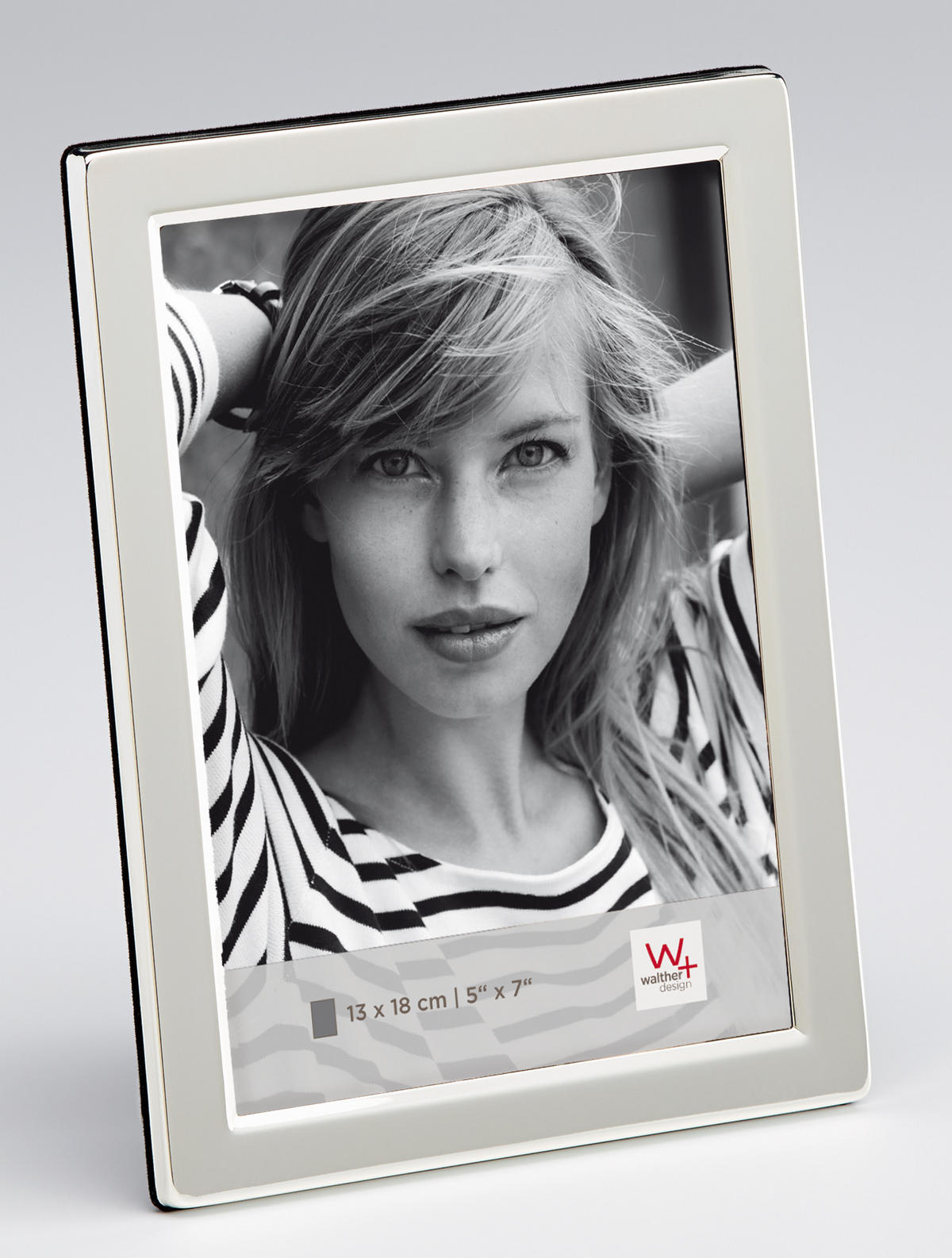 BILDERRAHMEN Lola Portraitrahmen, 15X20 cm, versilbert - Silberfarben, Metall (17.9/22.9/2.3cm) - walther design