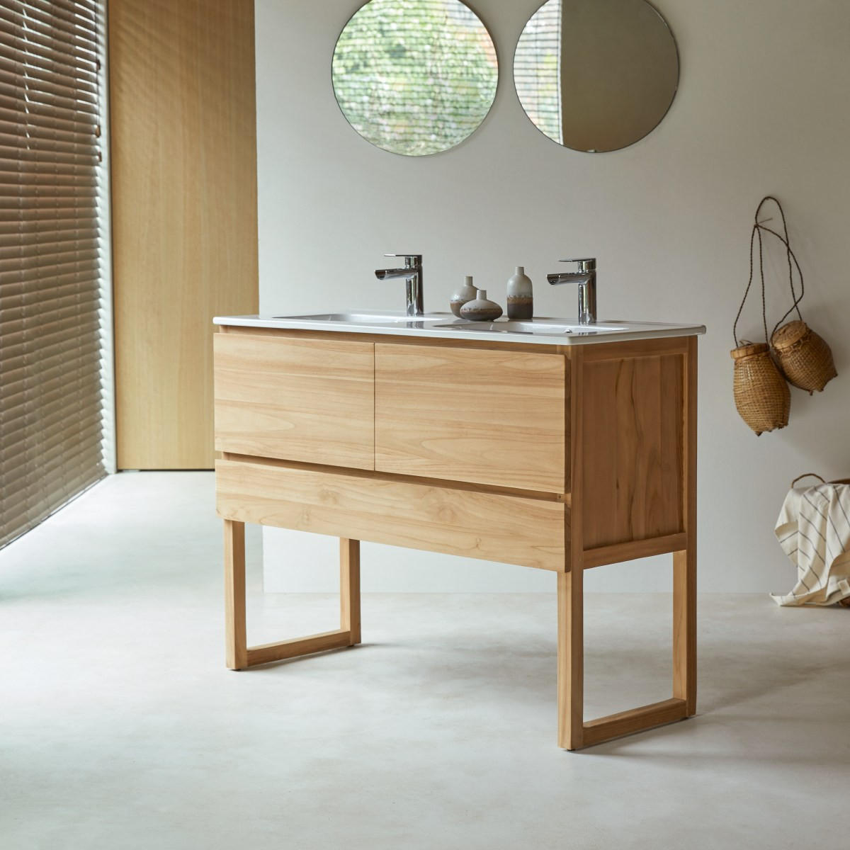 BADEZIMMERMÖBEL Edgar Natur aus Teak - Naturfarben, Holz (121/90/46cm) - Tikamoon