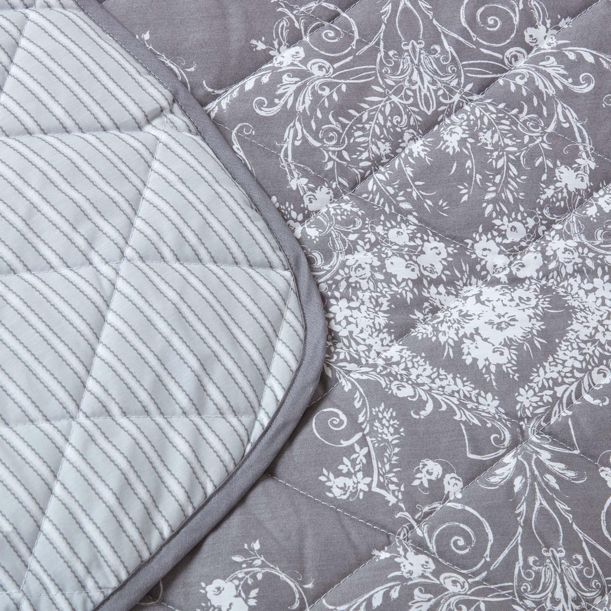 TAGESDECKE Toile-De-Jouy 200/200 cm - Grau, Textil (200/200cm) - Homescapes