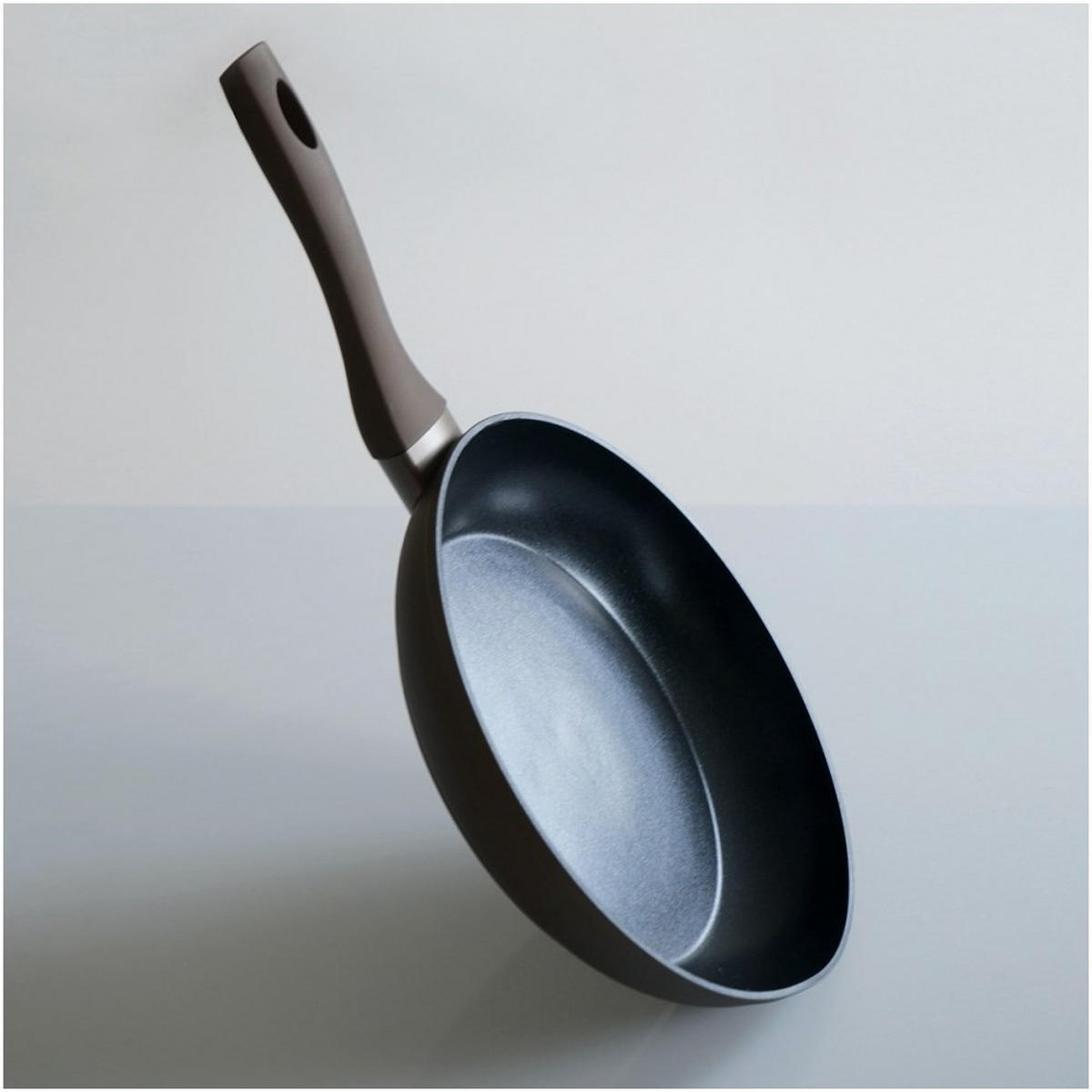 PFANNE Braun 43/26/5.5 cm TS1263 - Braun, Metall (26cm) - Tiross 
