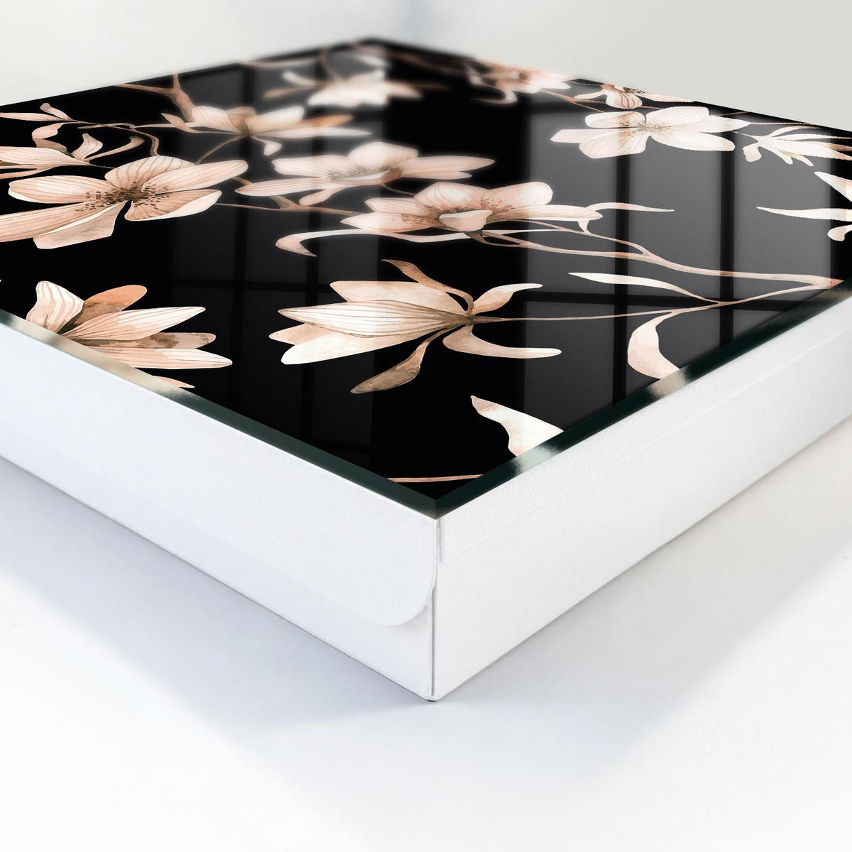 SCHLÜSSELBOX Weiß 30x30 cm – Türöffnung nach rechts - Cremefarbene Blüten - Schwarz, Metall (30/30/5cm) - TULUP