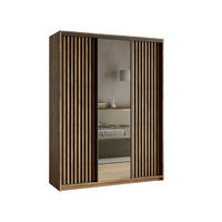 SCHWEBETÜRENSCHRANK ORRA 150/205/60 cm 3-türig mit Spiegel und Lamellen Eiche Lefkas - Eichefarben/Schwarz, Holzwerkstoff (150/205/60cm) - MASSENO