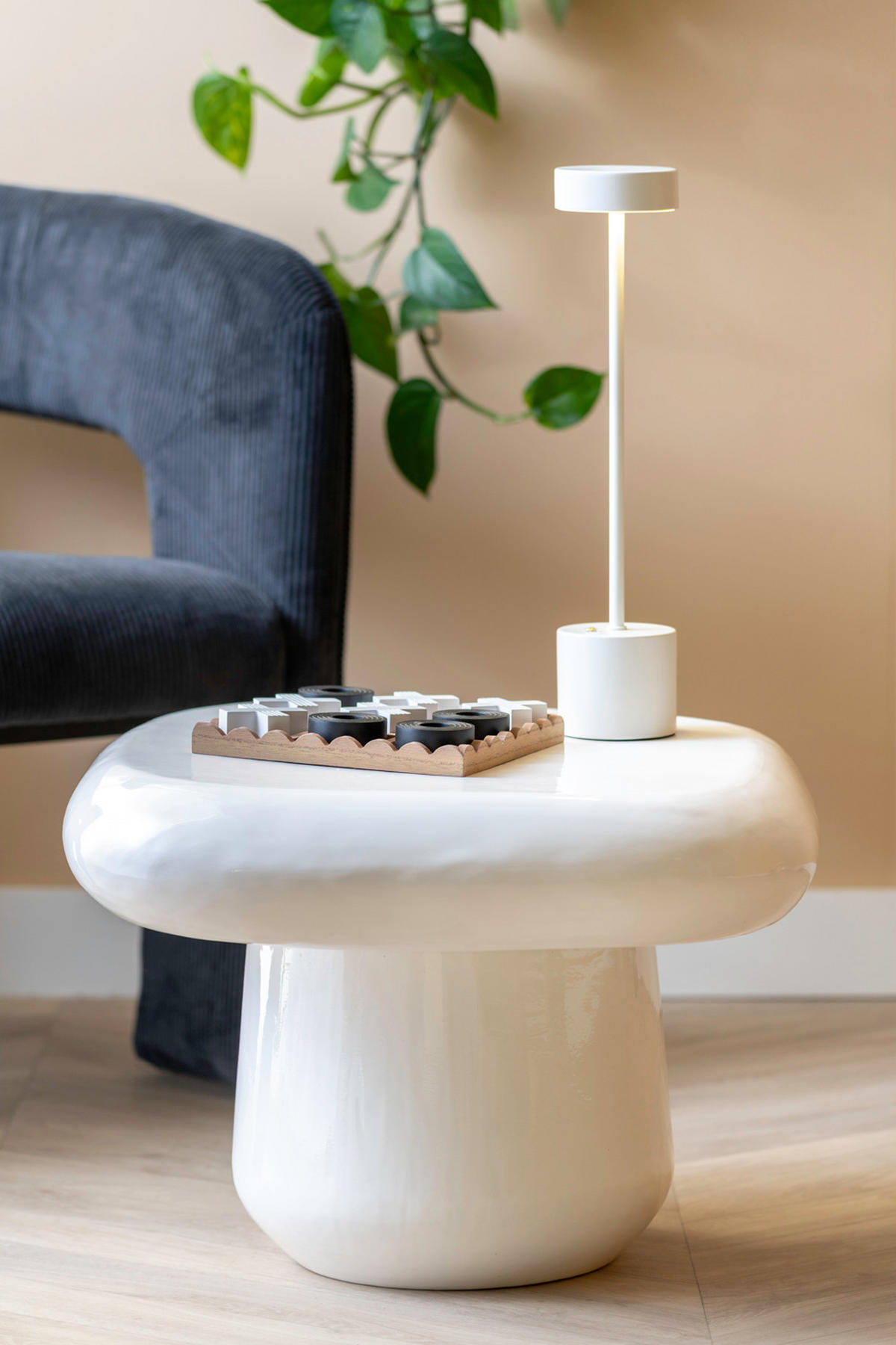 BEISTELLTISCH Roca Weiß 49/49/36 cm - Weiß, Metall (49/49/36cm) - Leitmotiv