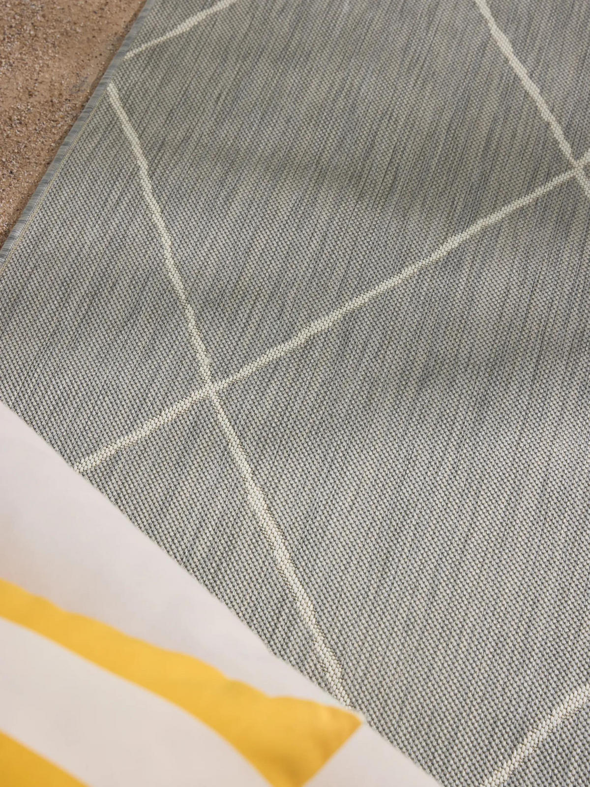 OUTDOORTEPPICH Metro Grau 240x340 cm - Grau, Textil (240/340cm) - benuta Nest