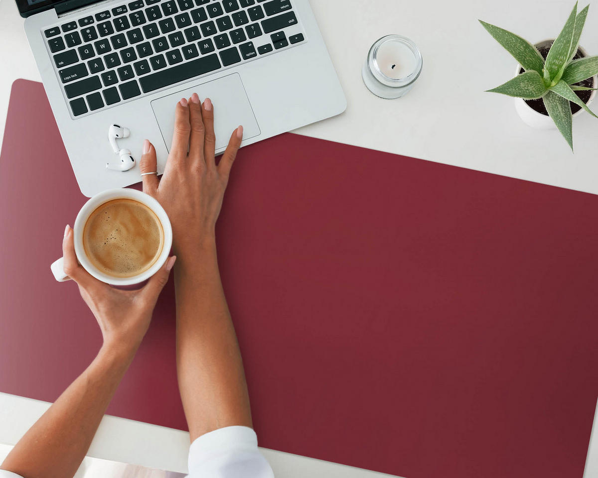 SCHREIBTISCHUNTERLAGE 100x50 cm Bordeaux - Weinrot, Kunststoff (100/50/1.6cm) - Wallfluent