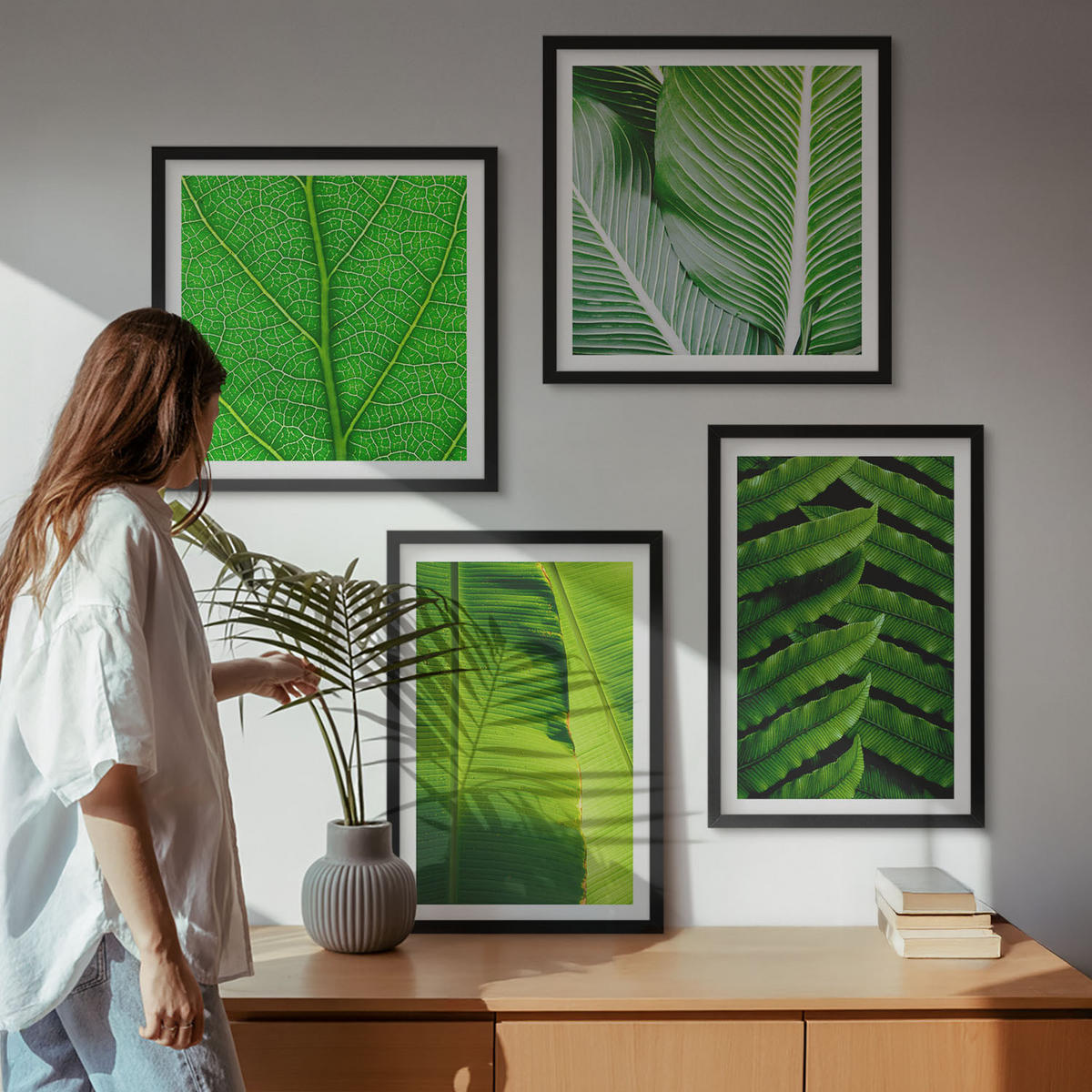 BILDER SET 4er Set - 50x50 cm & 40x60 cm Schwarzer Rahmen - Nahaufnahme von tropischen Blättern - Schwarz, Kunststoff (50/50cm) - TULUP