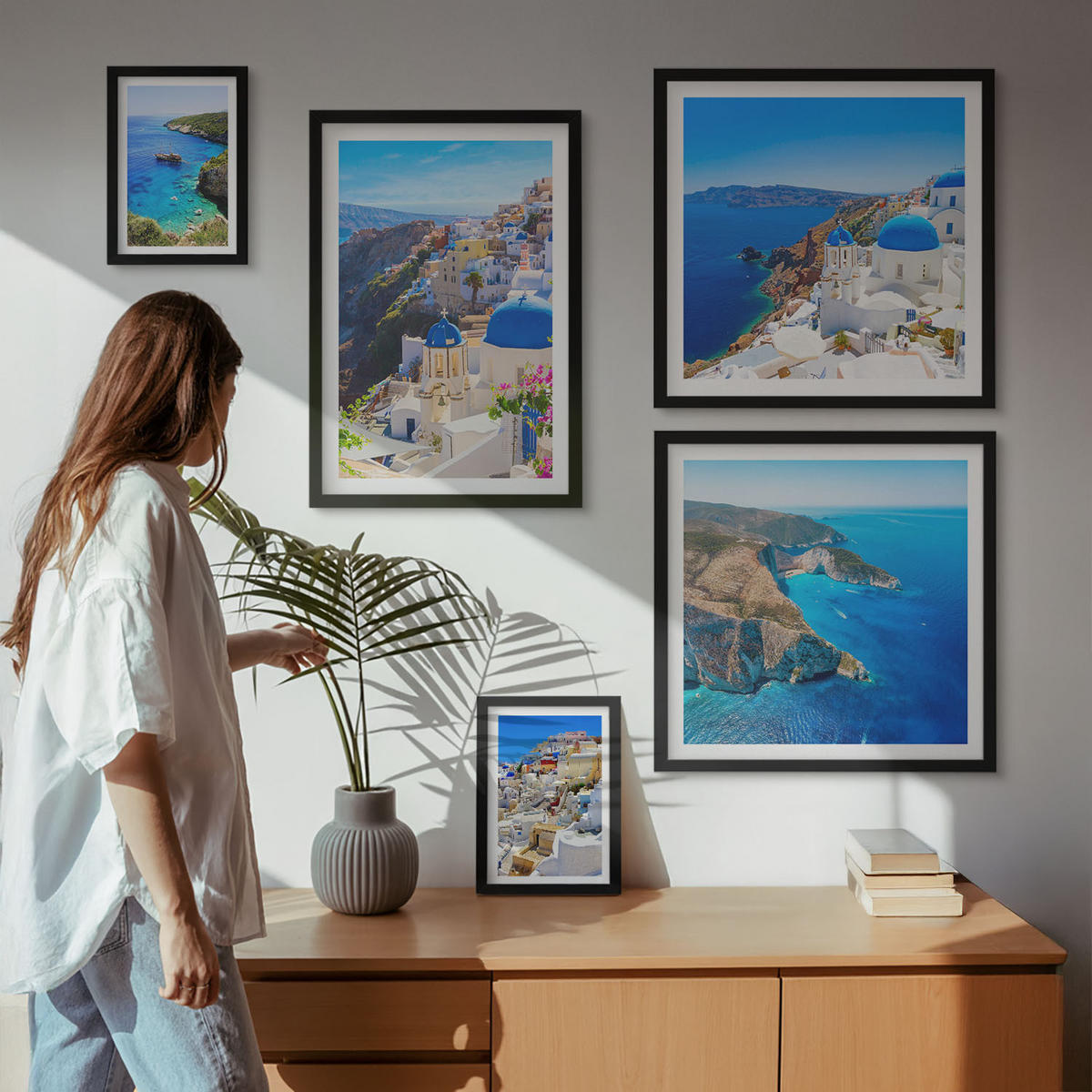 BILDER SET 5er Set - 50x50 cm & 20x30 cm & 40x60 cm Schwarzer Rahmen - Architekturlandschaft Oia Santorin Griechenland - Schwarz, Kunststoff (40/60cm) - TULUP