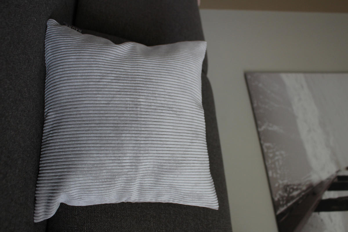 KISSENHÜLLE Inga Cord Look grau - Grau, Textil (40/40cm) - Magma Heimtexx
