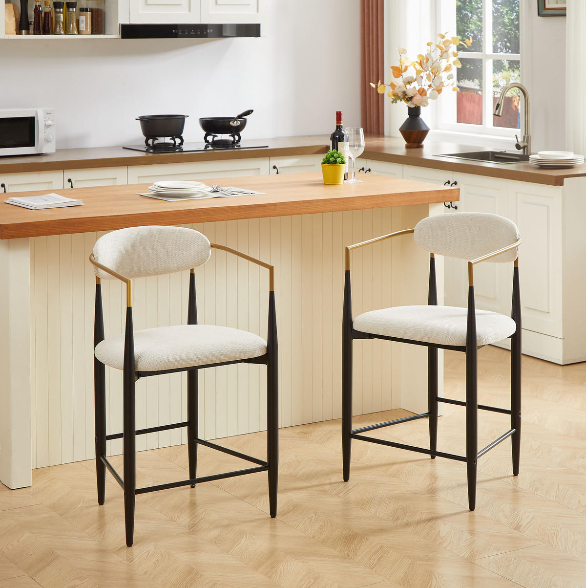 BARHOCKER 2er-Set mit Armlehnen, beigen Stoffpolstern und schwarzem Metallgestell mit goldfarbenen Akzenten - Beige, Textil (55/94/59cm) - MIVRAY