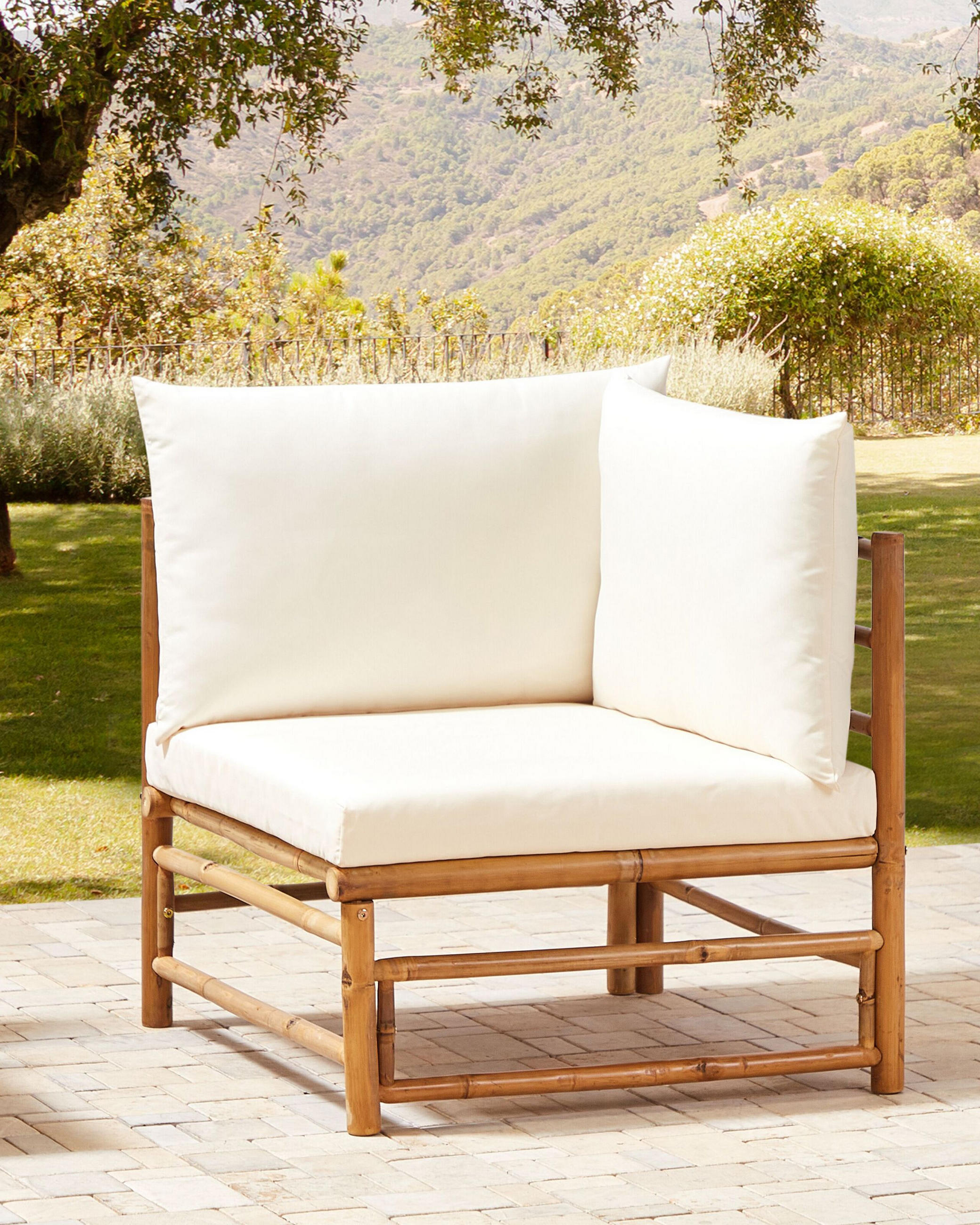GARTENSTUHL Holz Cremeweiß Cerreto - Hellbraun/Weiß, Holz (67/80/67cm) - Beliani