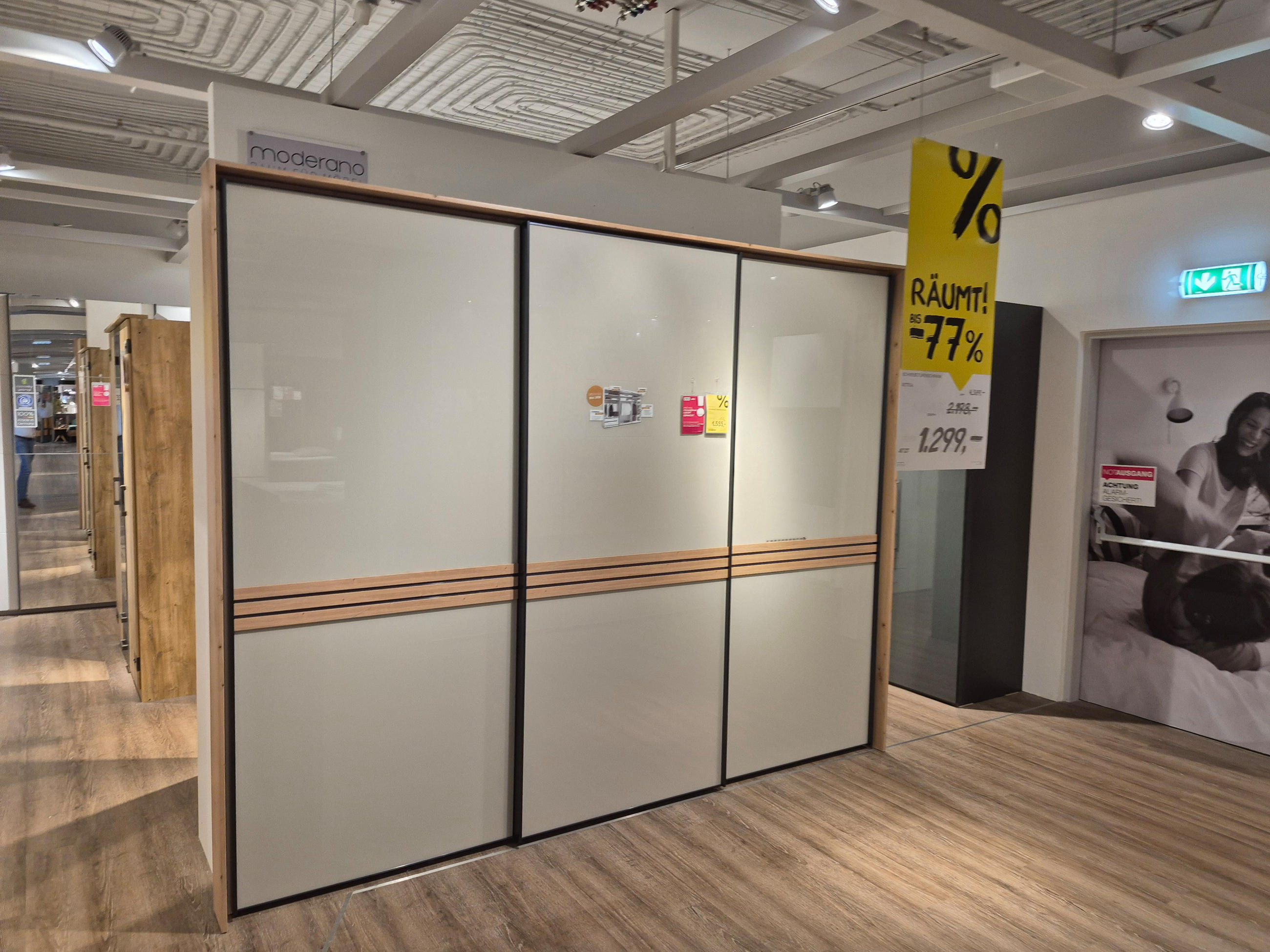 Schwebetürenschrank Modell Bettola - Moderano