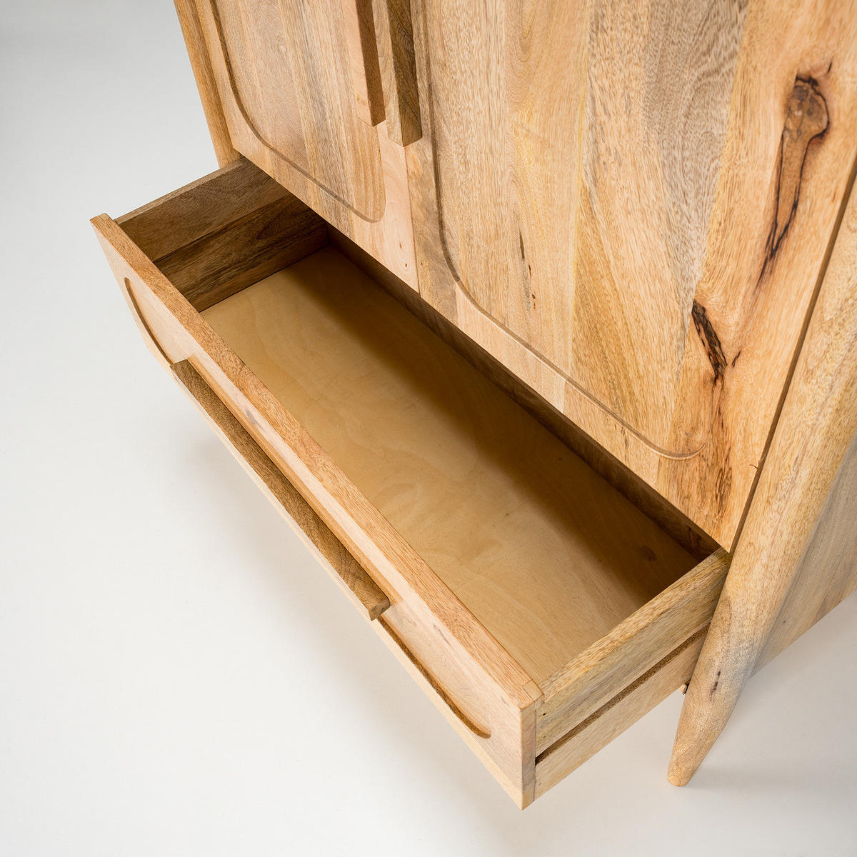 MASSIVES HIGHBOARD mit 2 Türen - Mango - Braun, Mangoholz/Holz (90/120/40cm) - home24