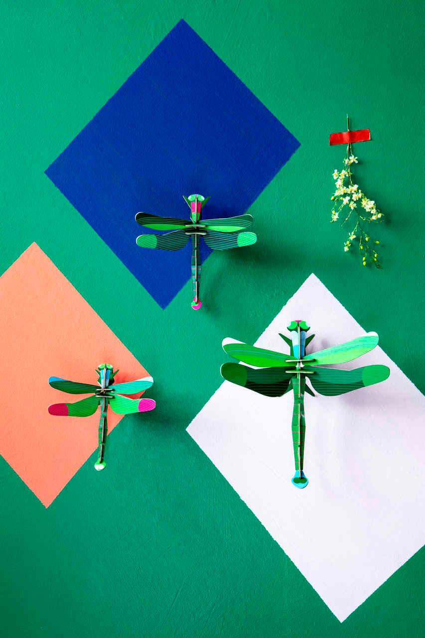 WANDDEKO Jade-Libellen-Trio 21/11 cm - Grün, Wellpappe (21/11/21cm) - KUNSTLOFT
