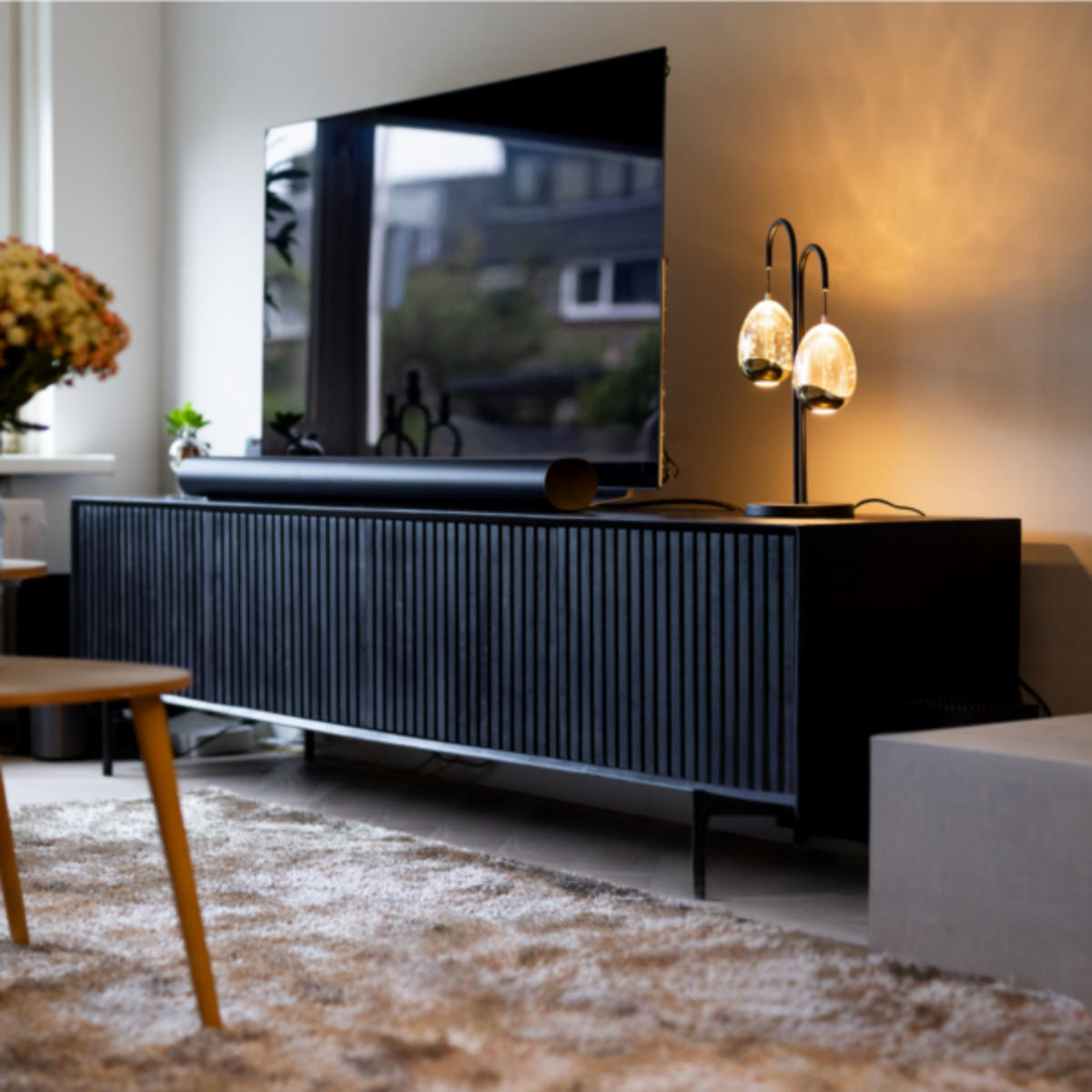 LOWBOARD Dimora Mangoholz 210 cm / 45 cm Schwarz - Schwarz, Holz (210/55/45cm) - Villa Möbel