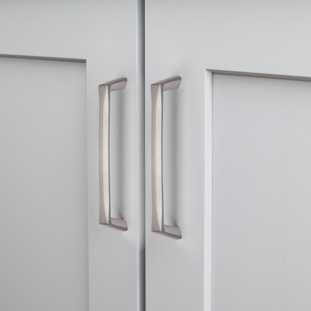 MÖBELGRIFFE Canton, L142mm, 128mm Achsenabstand, Zamak, Nickel satiniert 10er-set - Silberfarben, Kunststoff (1.4/3/14.15cm) - EMUCA