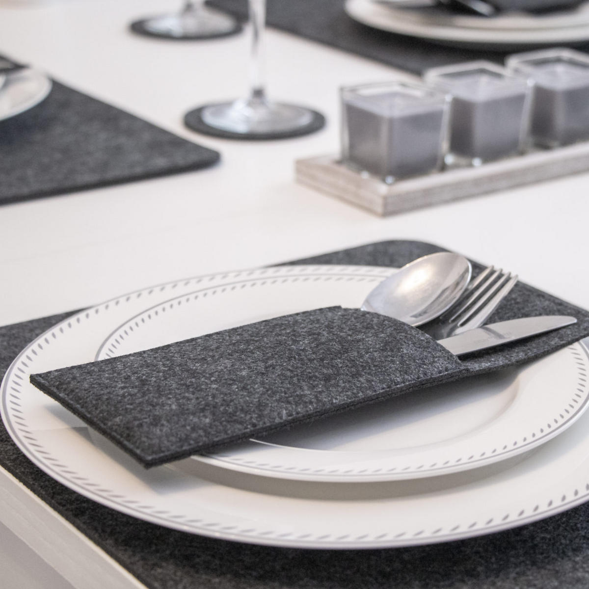 TISCHSET aus Filz, 12er Set 43/30 cm Grau - Grau, Kunststoff (43/30/1cm) - Dunedesign