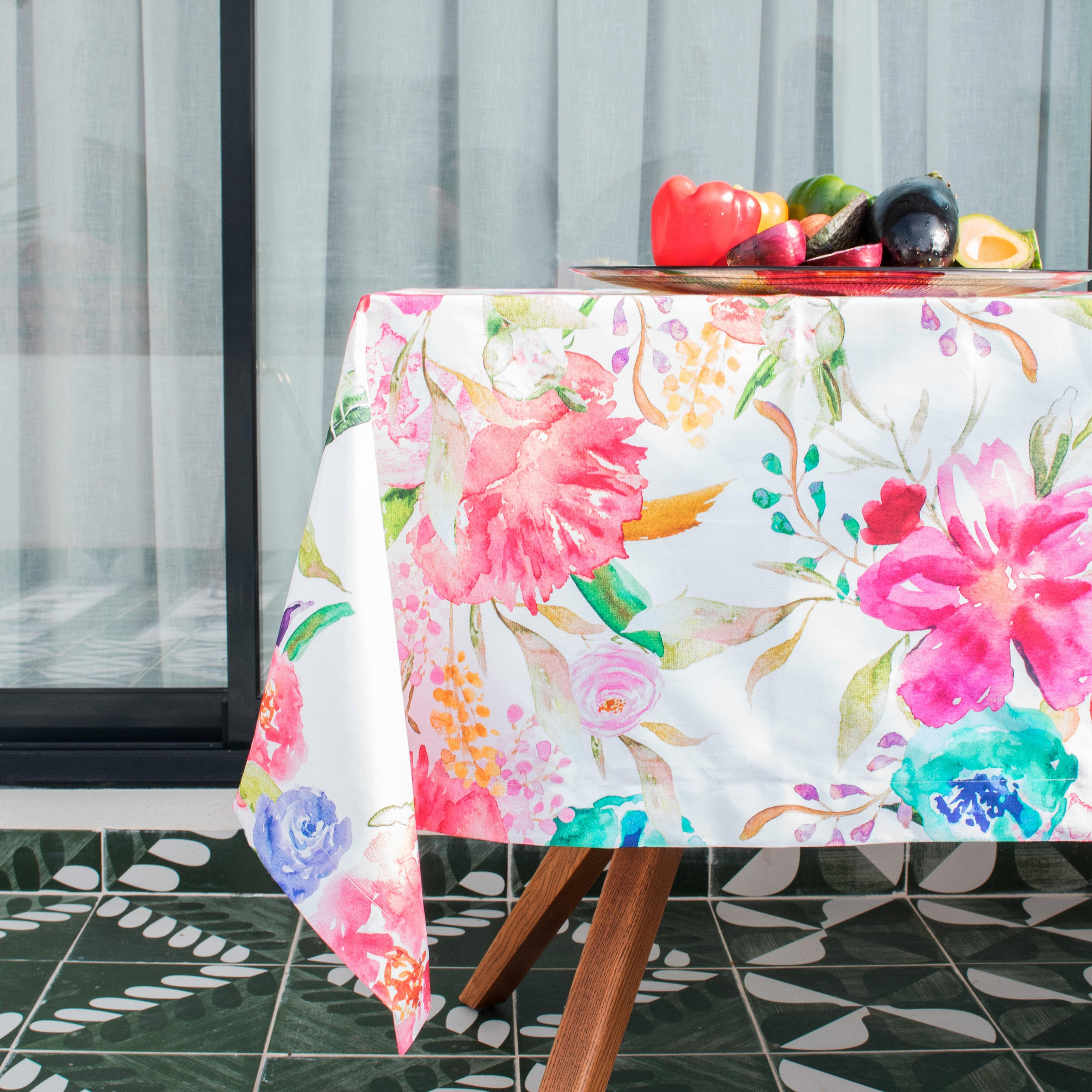 Happy Friday Tischdecke Mehrfarbig 150x0.2x150 cm