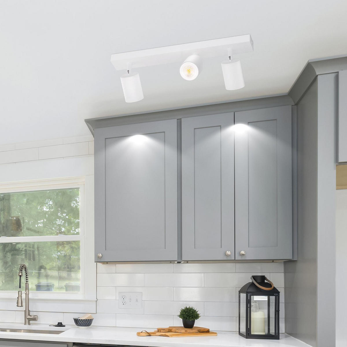 STRAHLER Glanz 42/6/10 cm - Weiß, Metall (42/6/10cm) - Nettlife